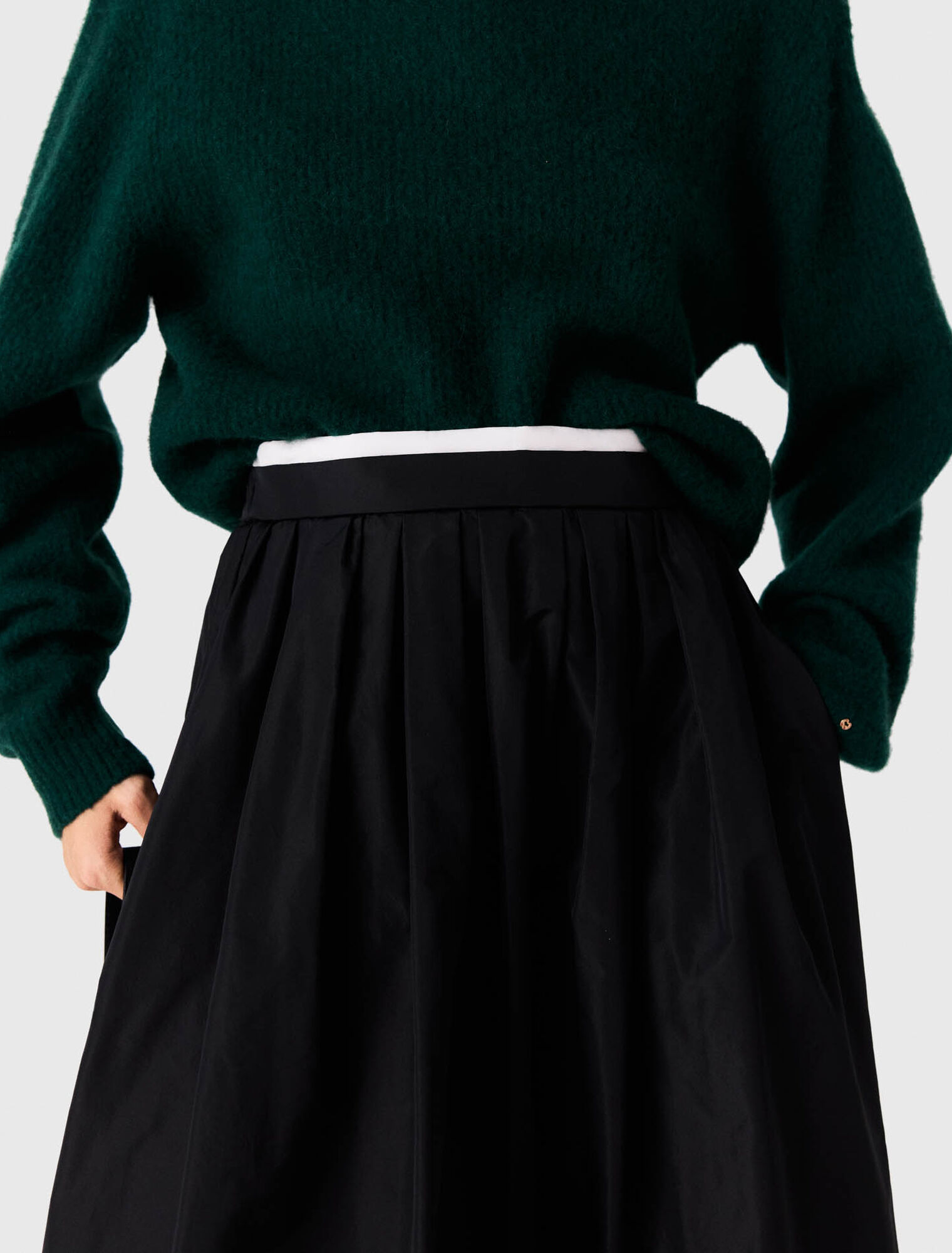 maxi skirt with contrast waistband
