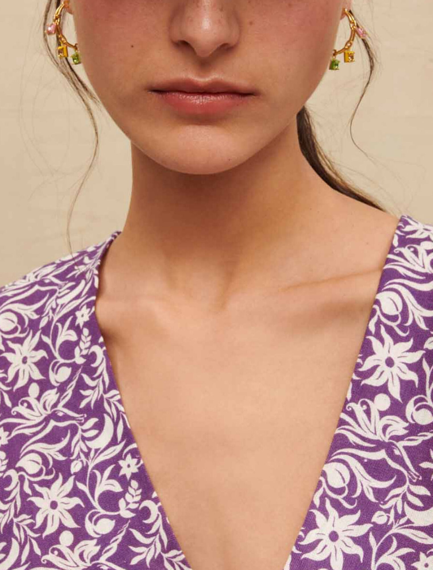 Short top with tie