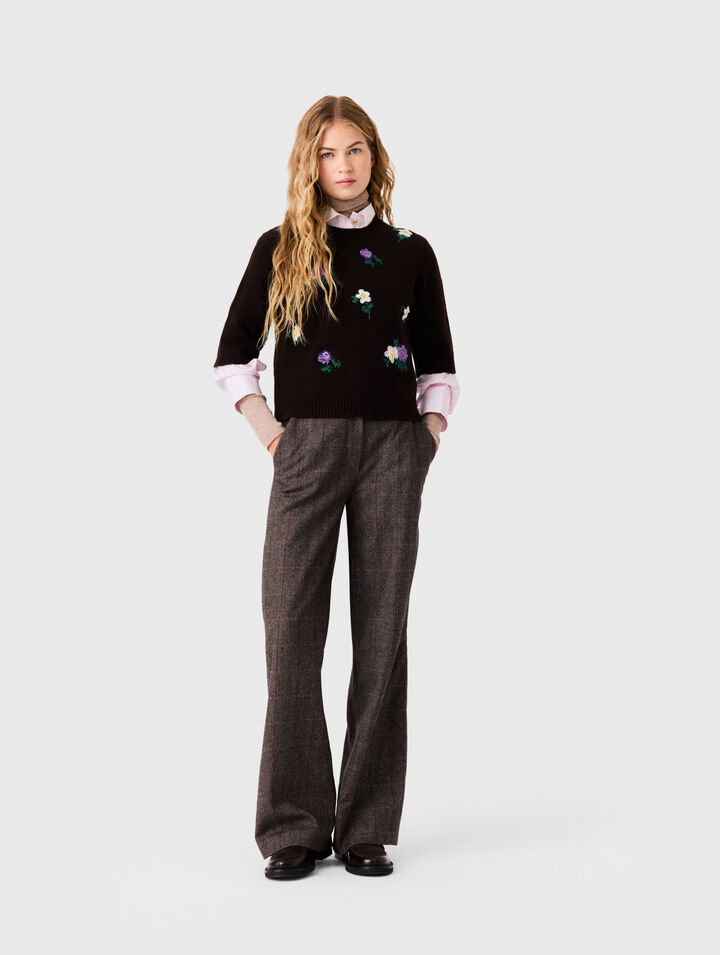 Jumper with floral embroidery