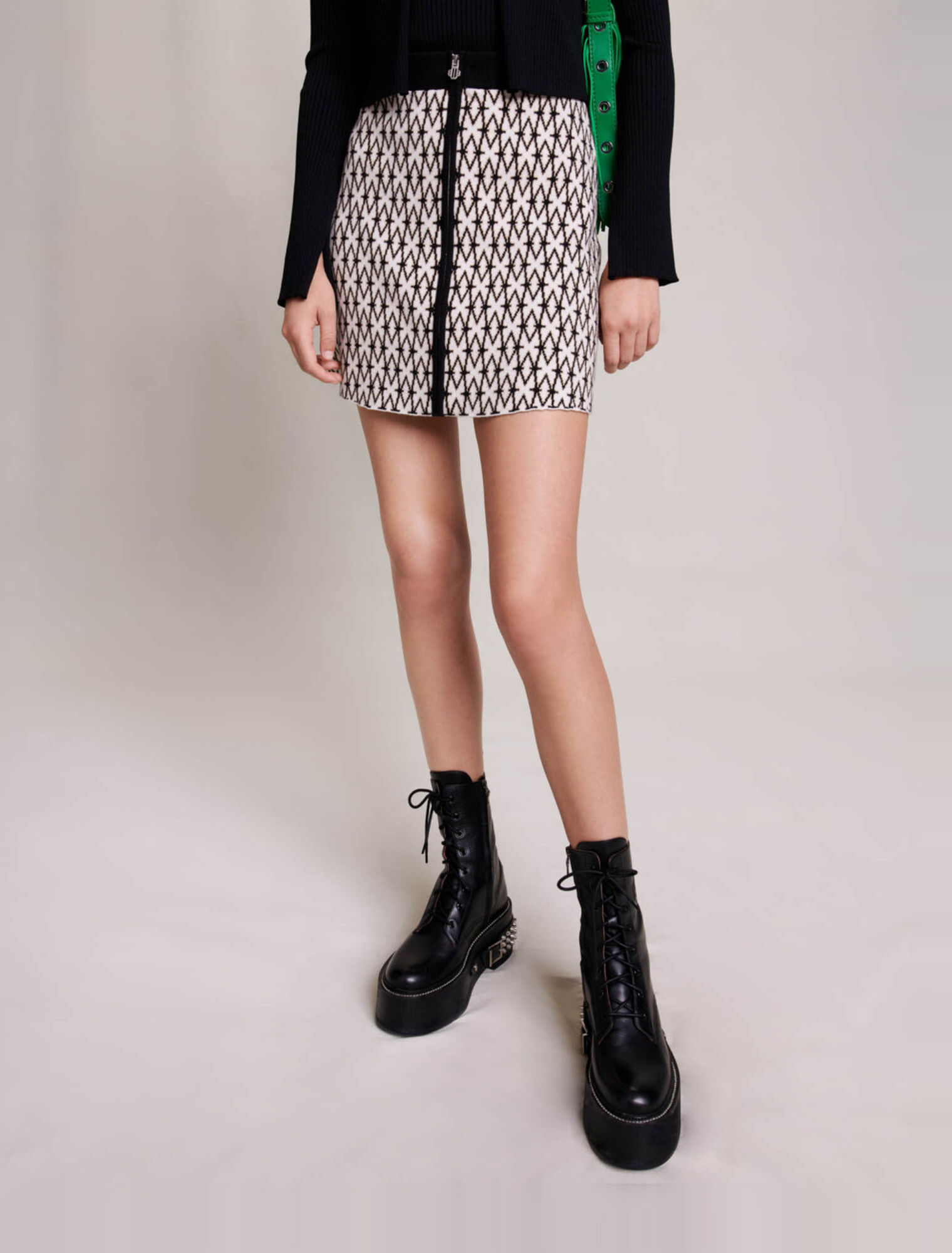 Short monogrammed skirt