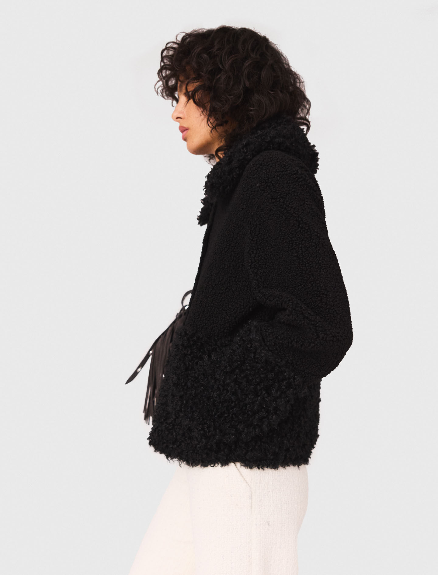 【MAJE】ブークレ コート Belted short coat White For Women | Maje