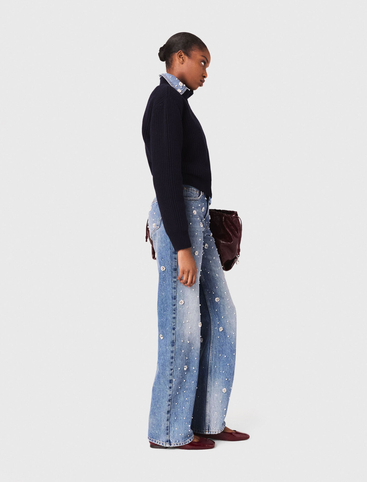 Wide-leg embroidered jeans