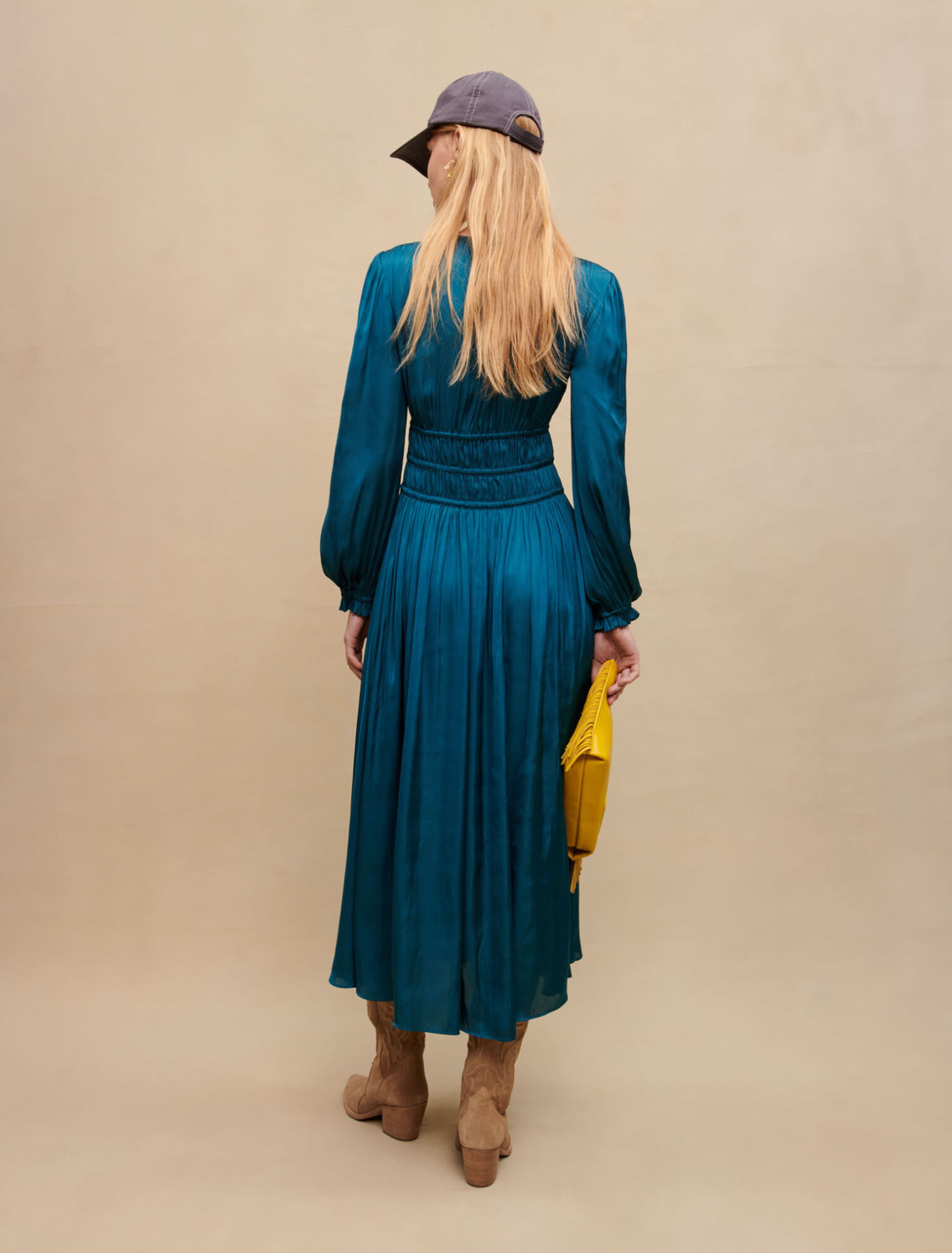 Midi dress in ruffled satin