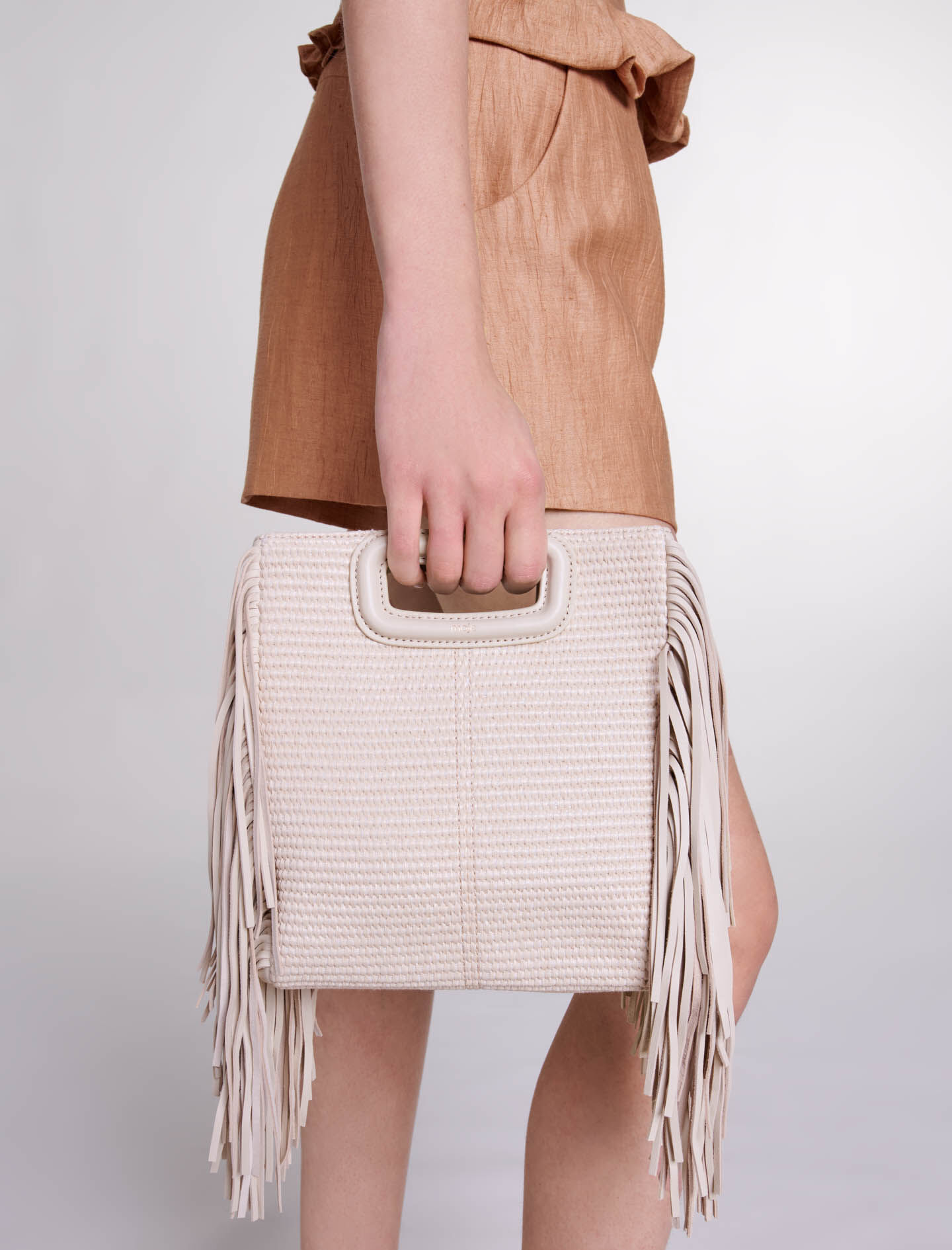 【MAJE】MISS M ラフィアミニバッグ フリンジ Raffia effect Miss M Mini bag Natural For Women | Maje