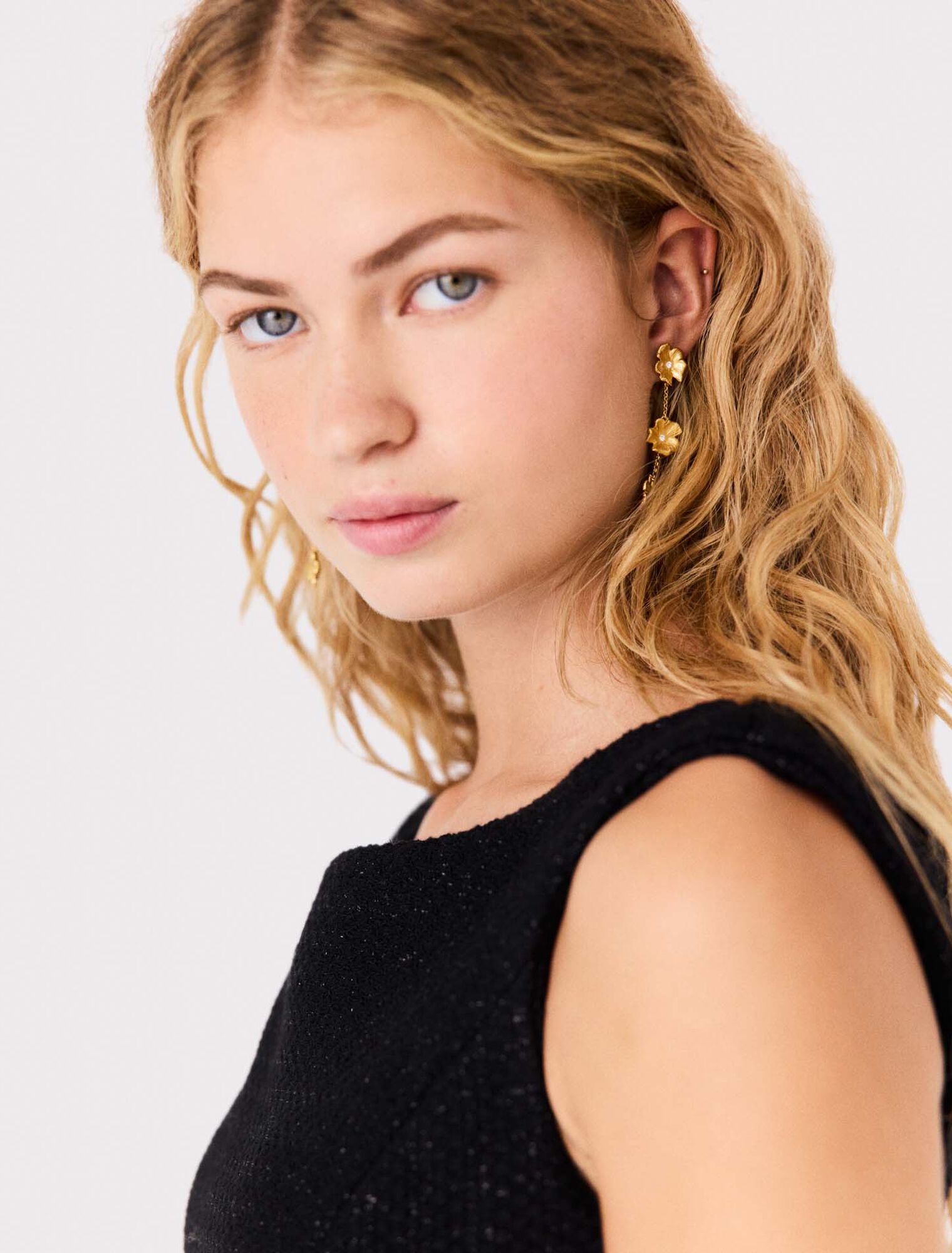 Flower earrings