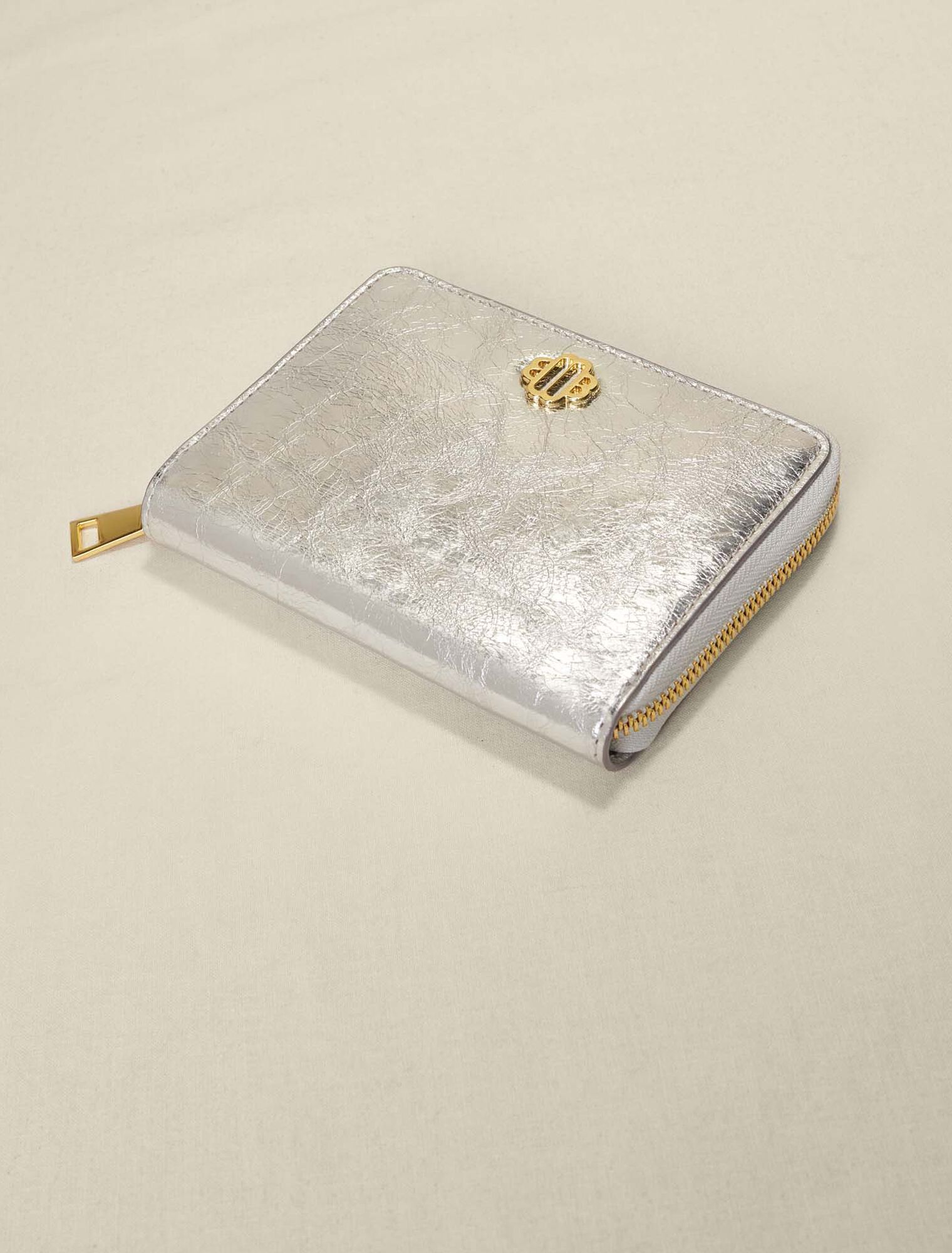 Metallic leather wallet