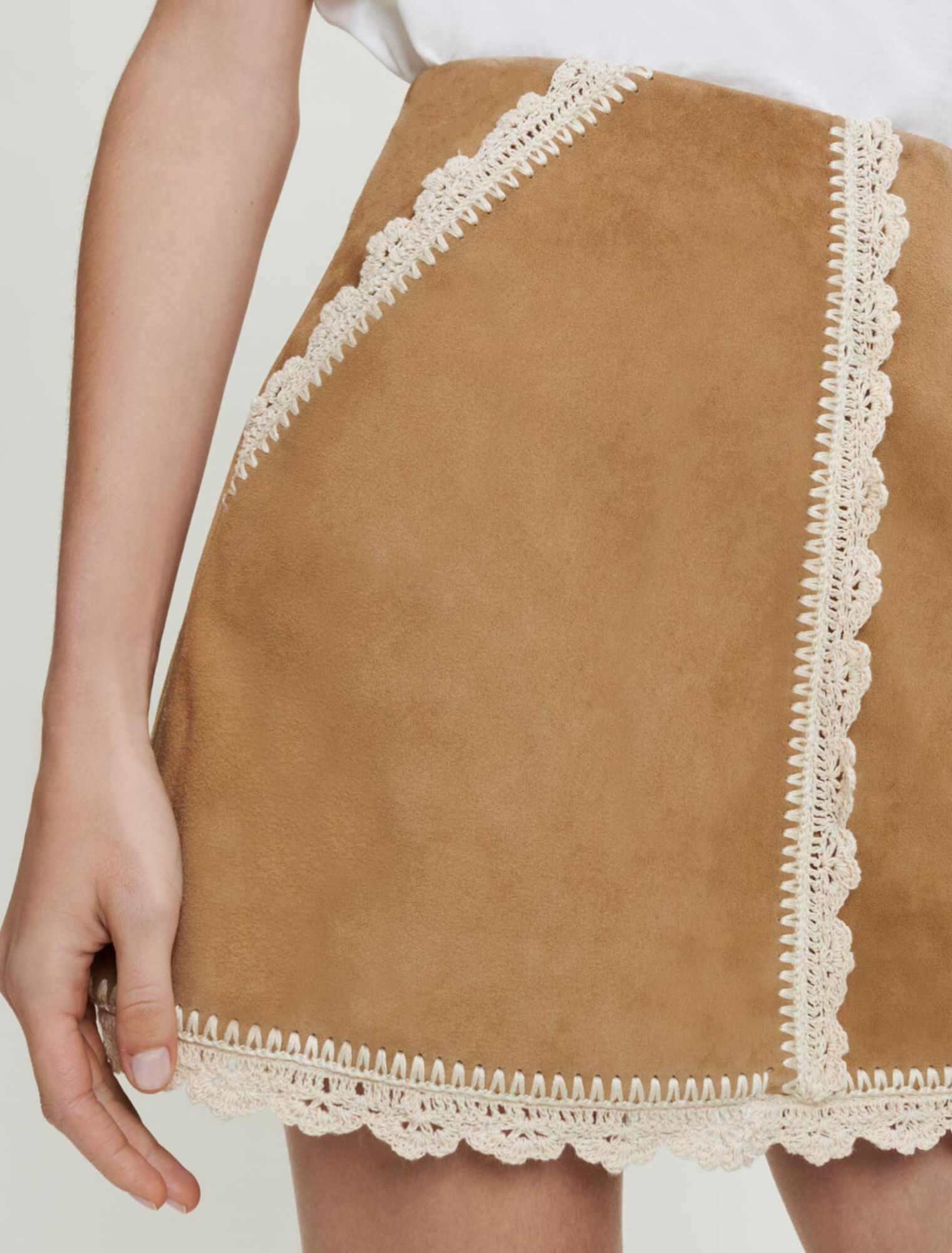 Suede skirt with crochet trim