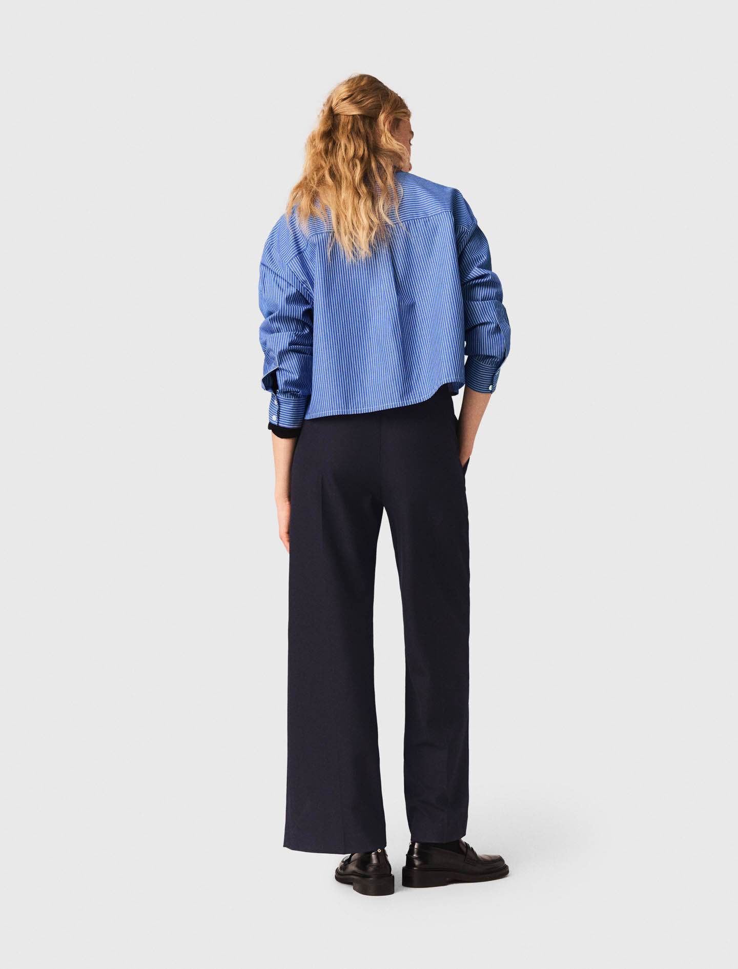 LÉREN Structured Wide Trousers Mサイズ WIDE PLEATED PANTS ZW COLLECTION - Dark navy | ZARA United States