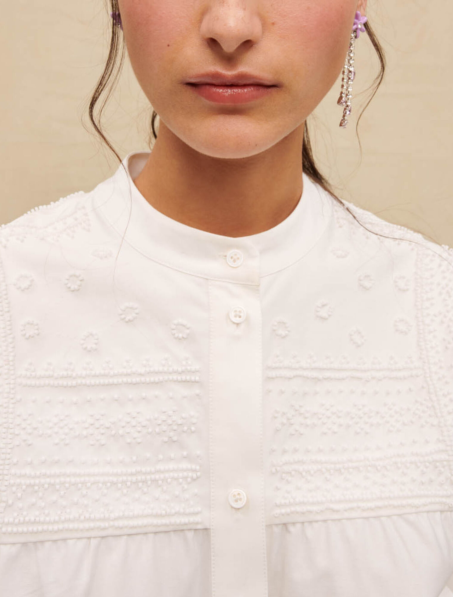 Short dress with voluminous sleeves