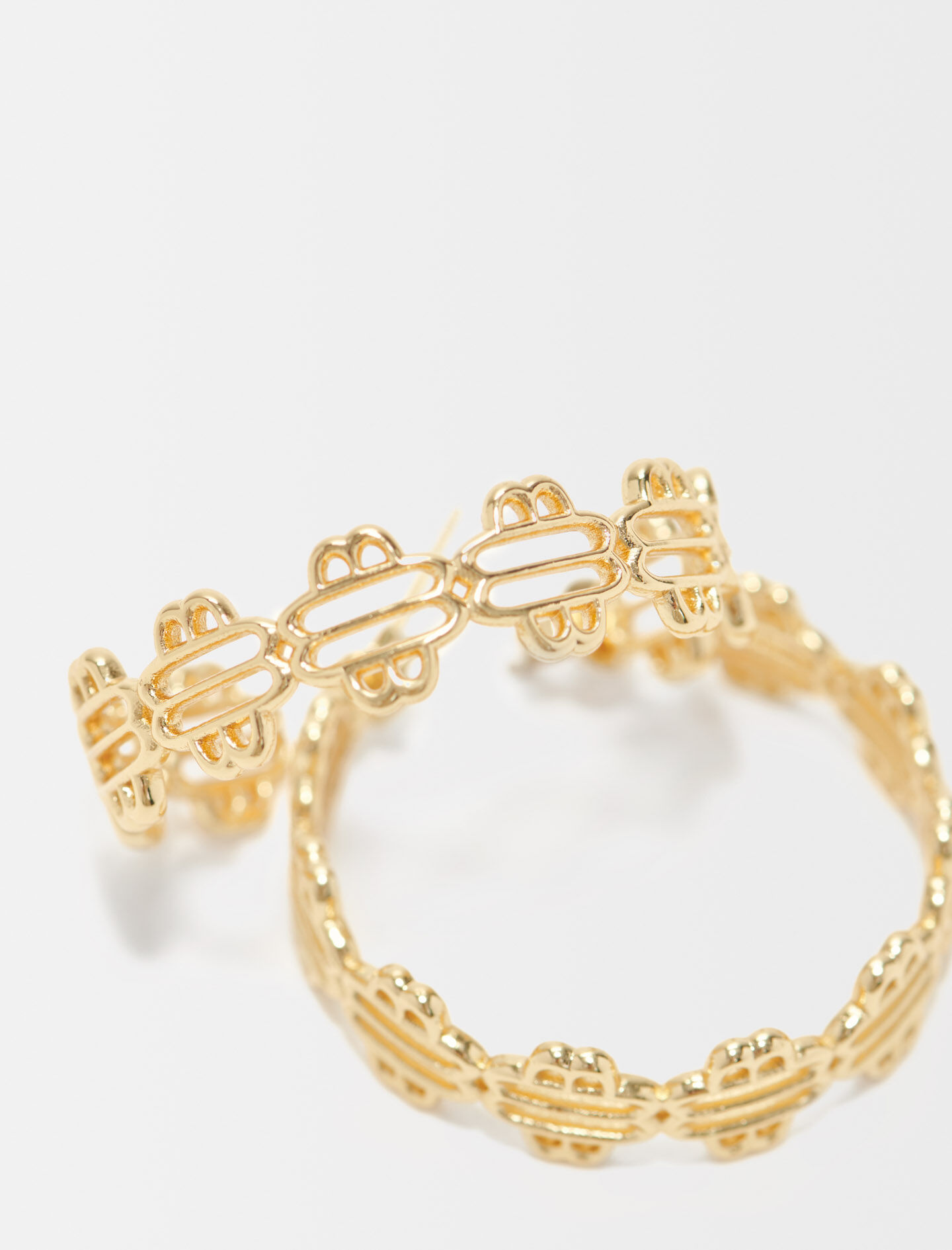Large hoop earrings with Clover logo