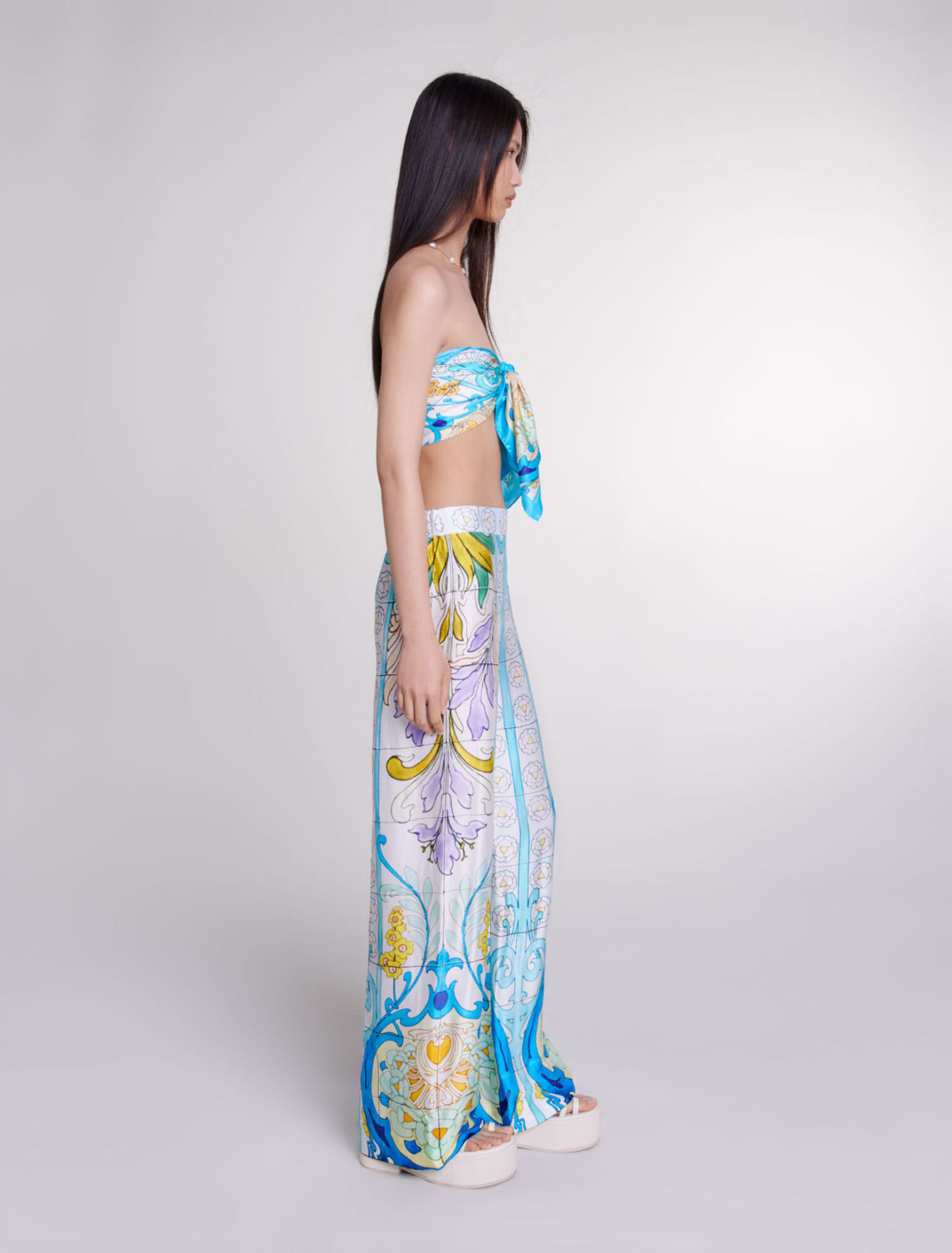 Patterned satin-effect trousers