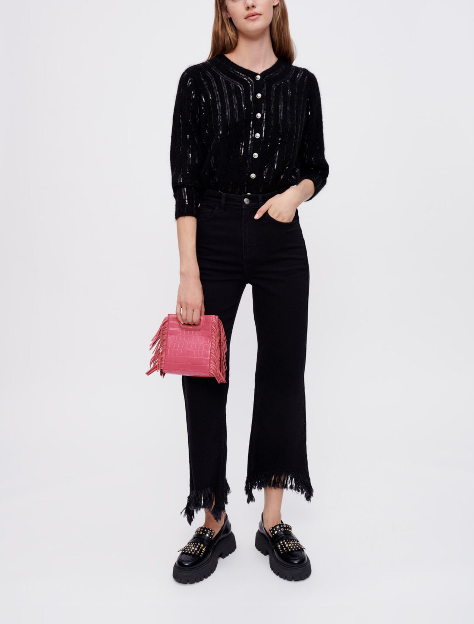 Black high-waisted jeans ripped