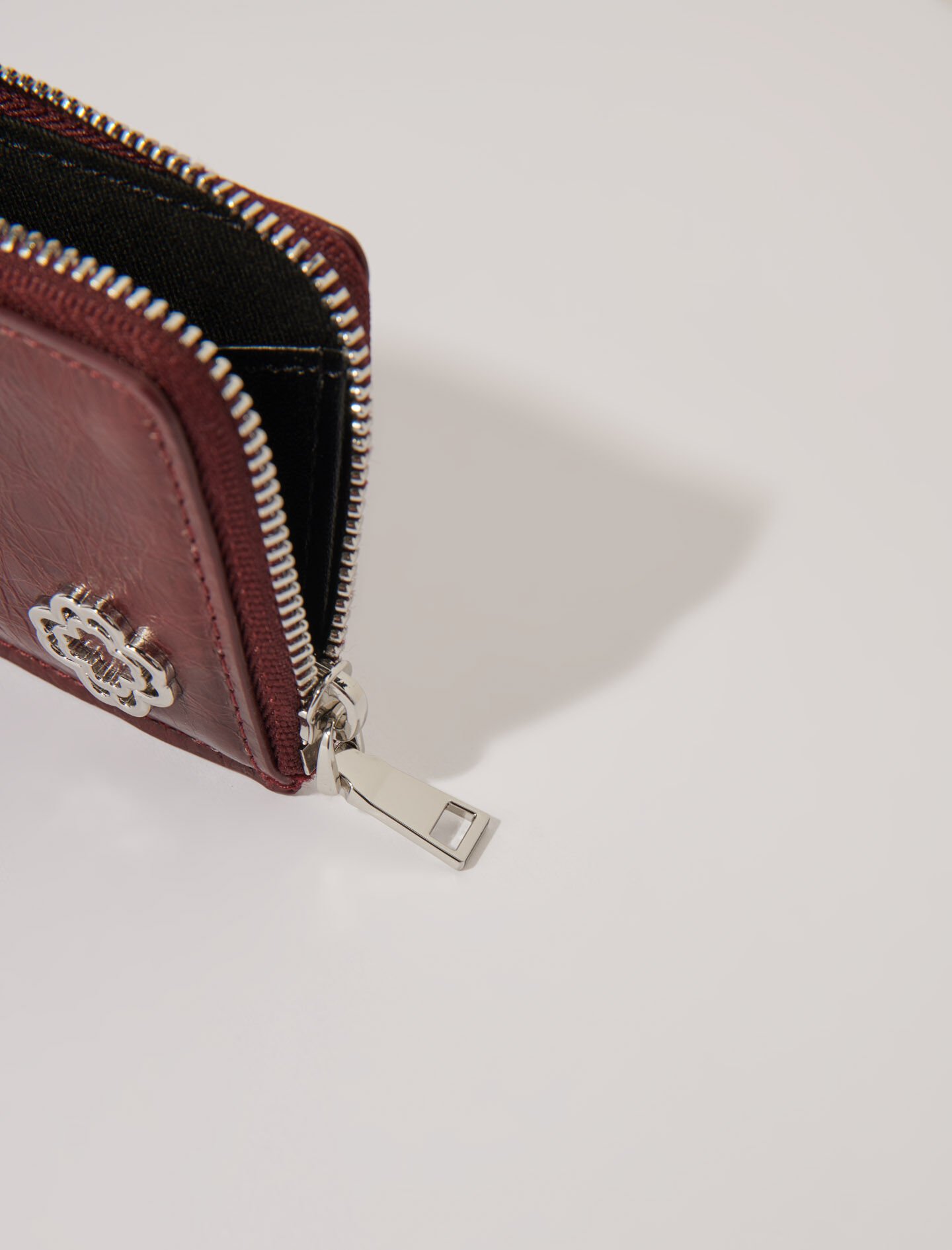 Crackled leather cardholder Red For Women | Maje