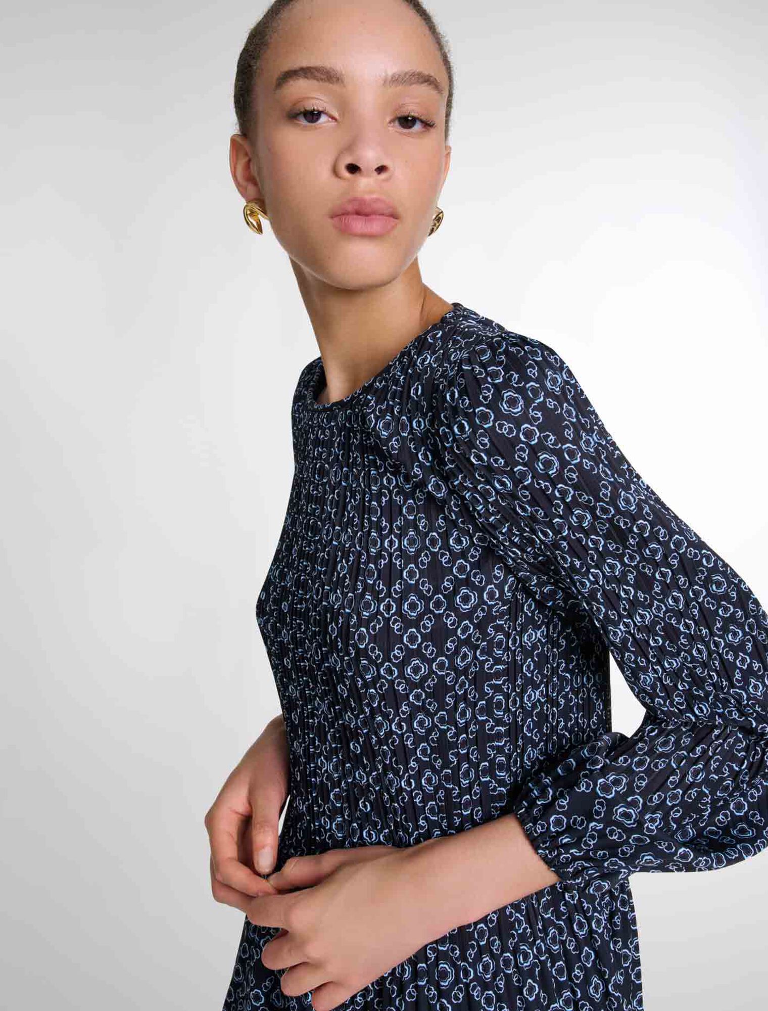 Short Clover motif dress