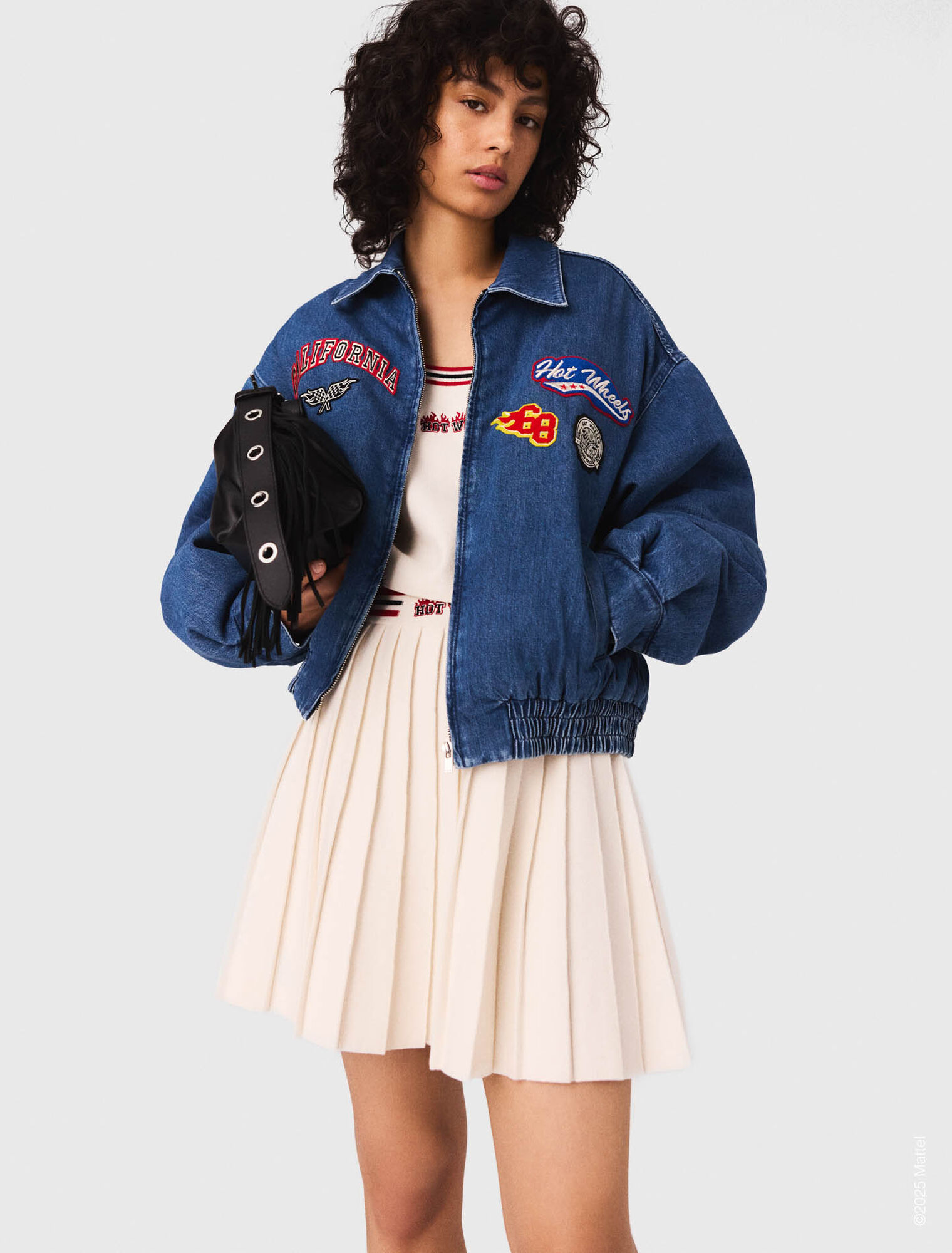 Oversized embroidered denim jacket