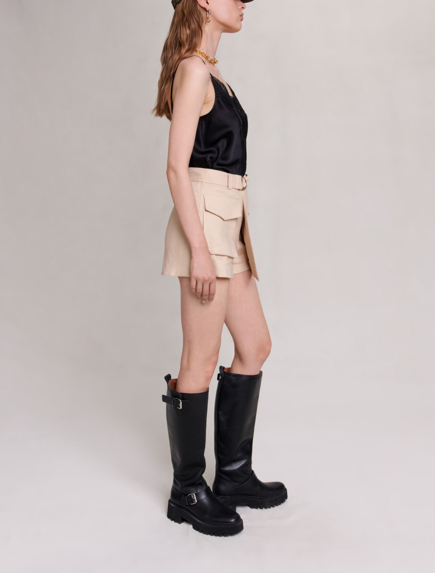 Asymmetric shorts
