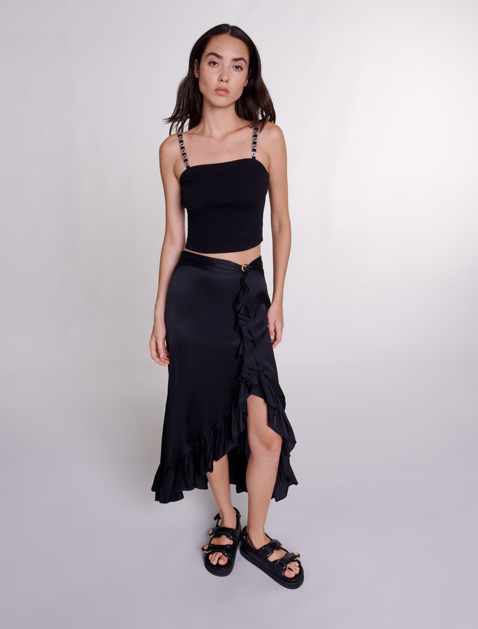 Crop top with removable straps