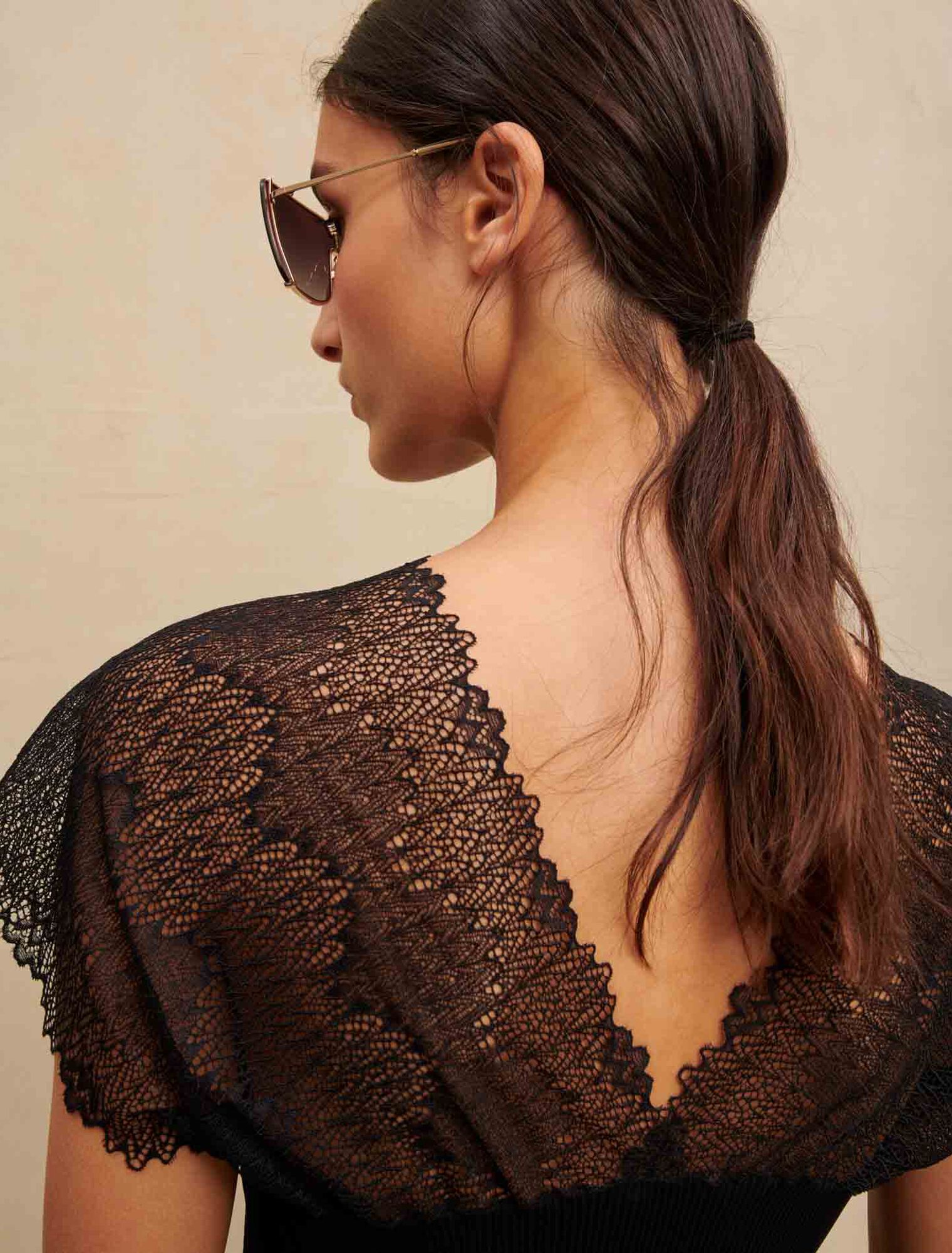 Jersey top with lace trim