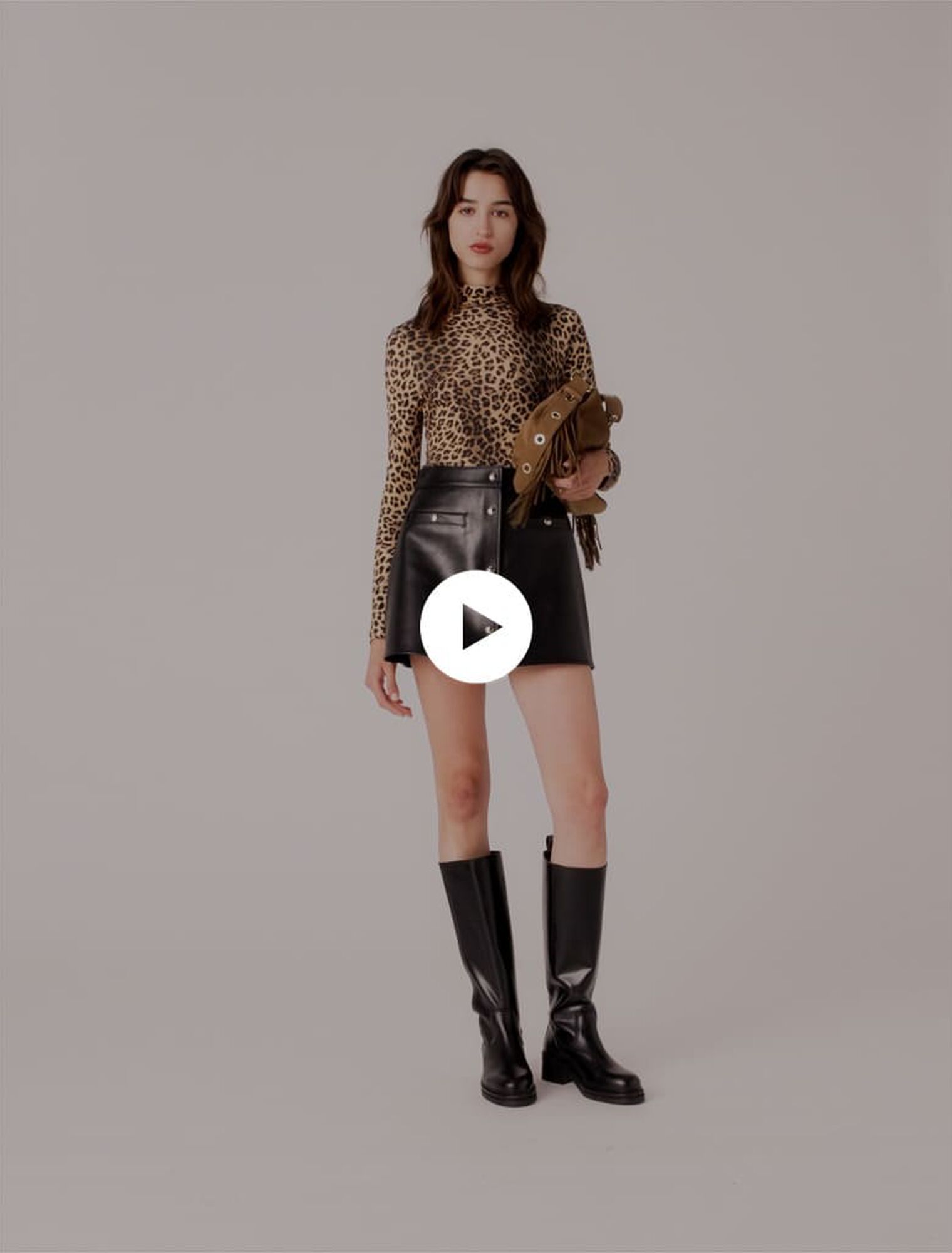 Short leather skirt