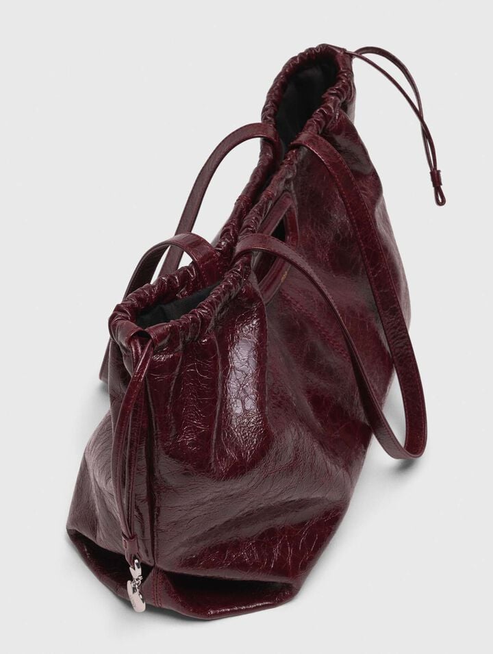 Crackled leather M Tote bag