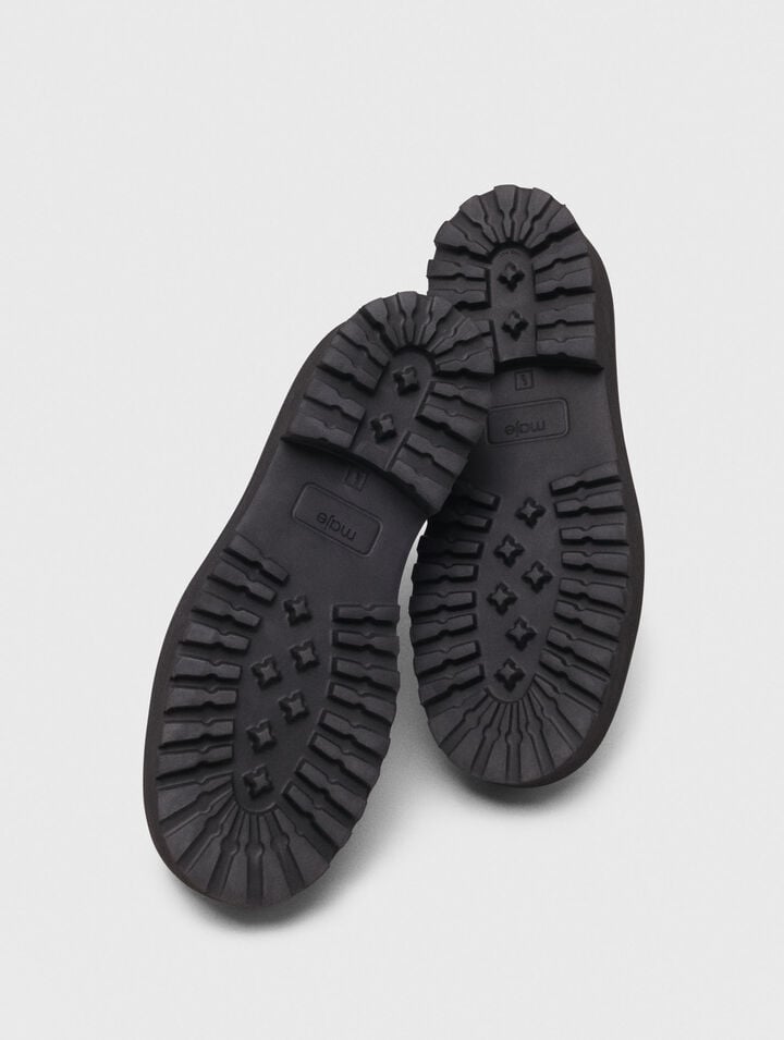 Chelsea boots
