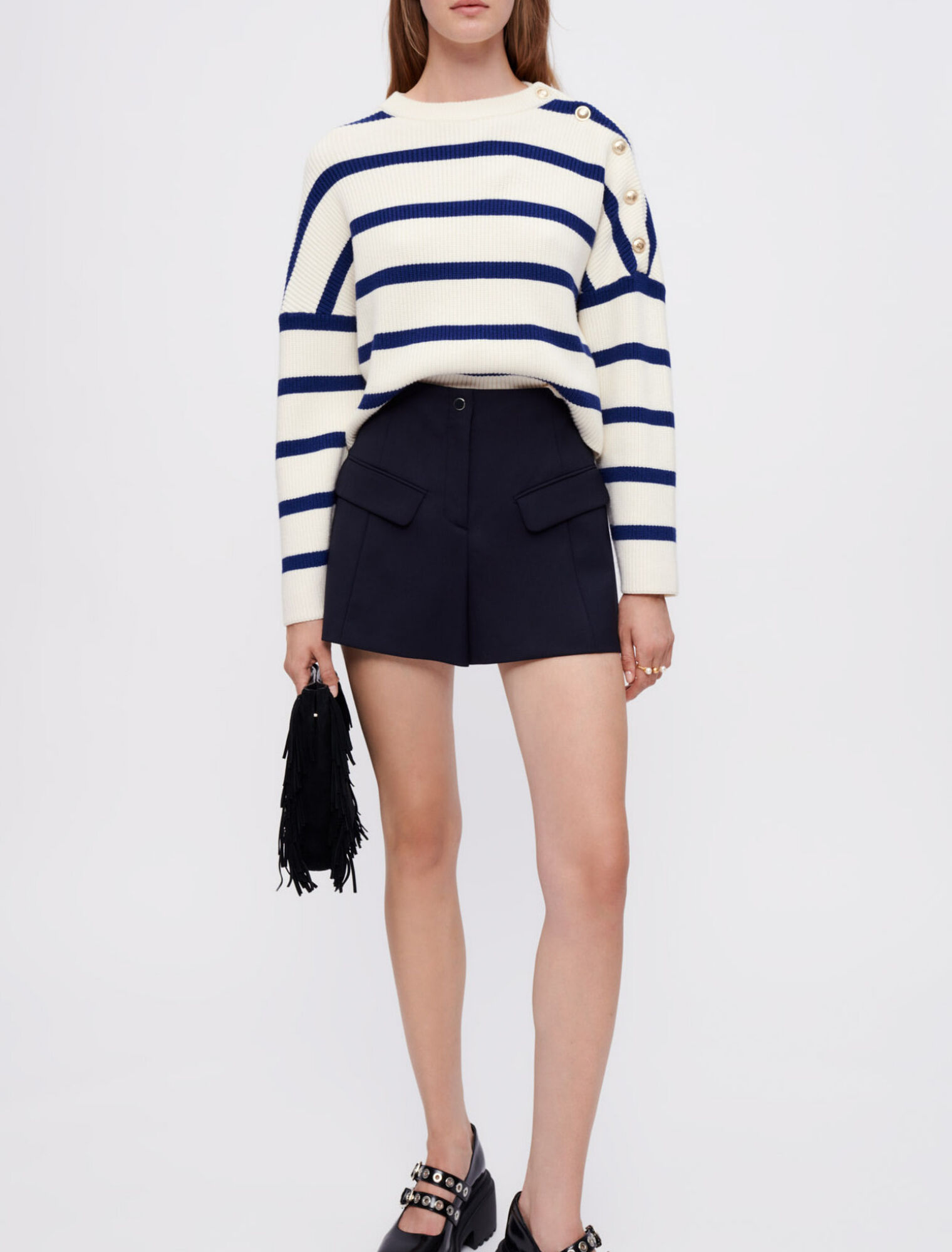 Tailored shorts with pockets