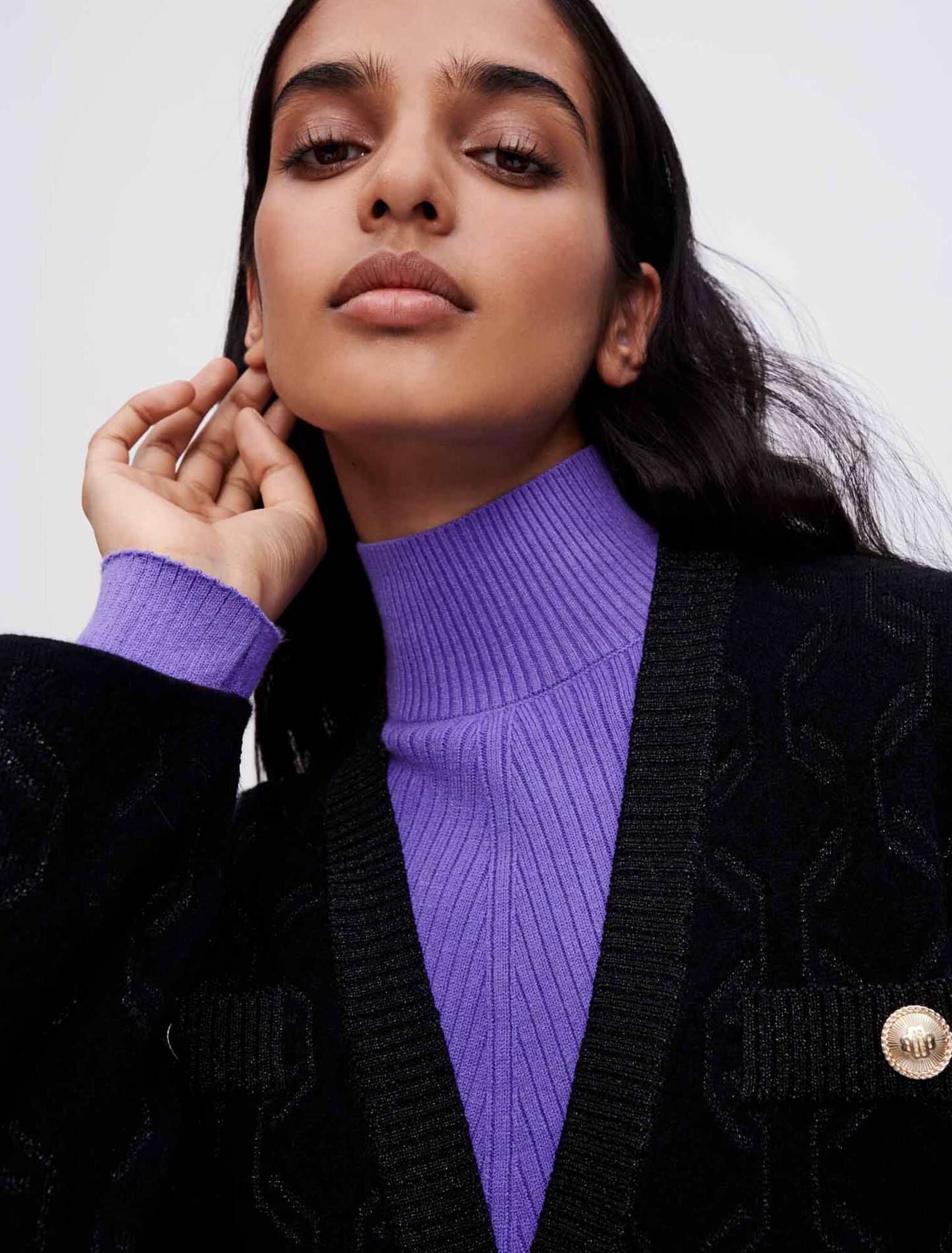 Knit cardigan with shiny motifs