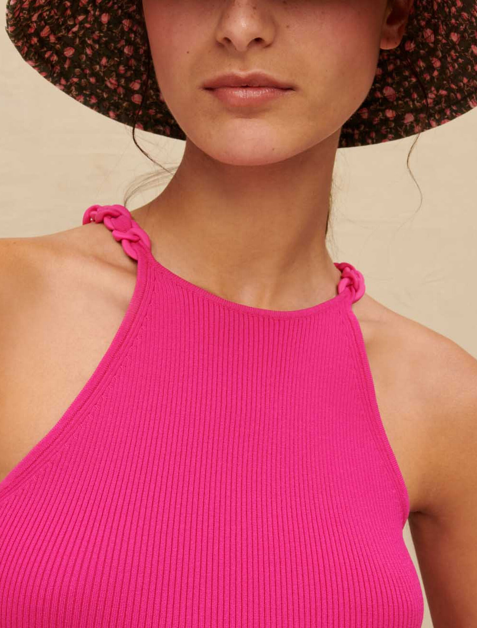 Link strap top