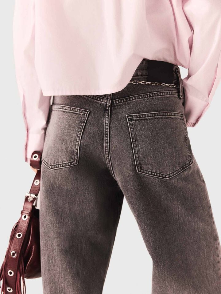 Wide-leg jeans with chain-link belt
