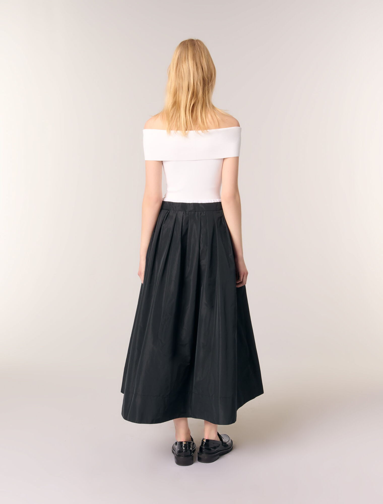 maxi skirt with contrast waistband