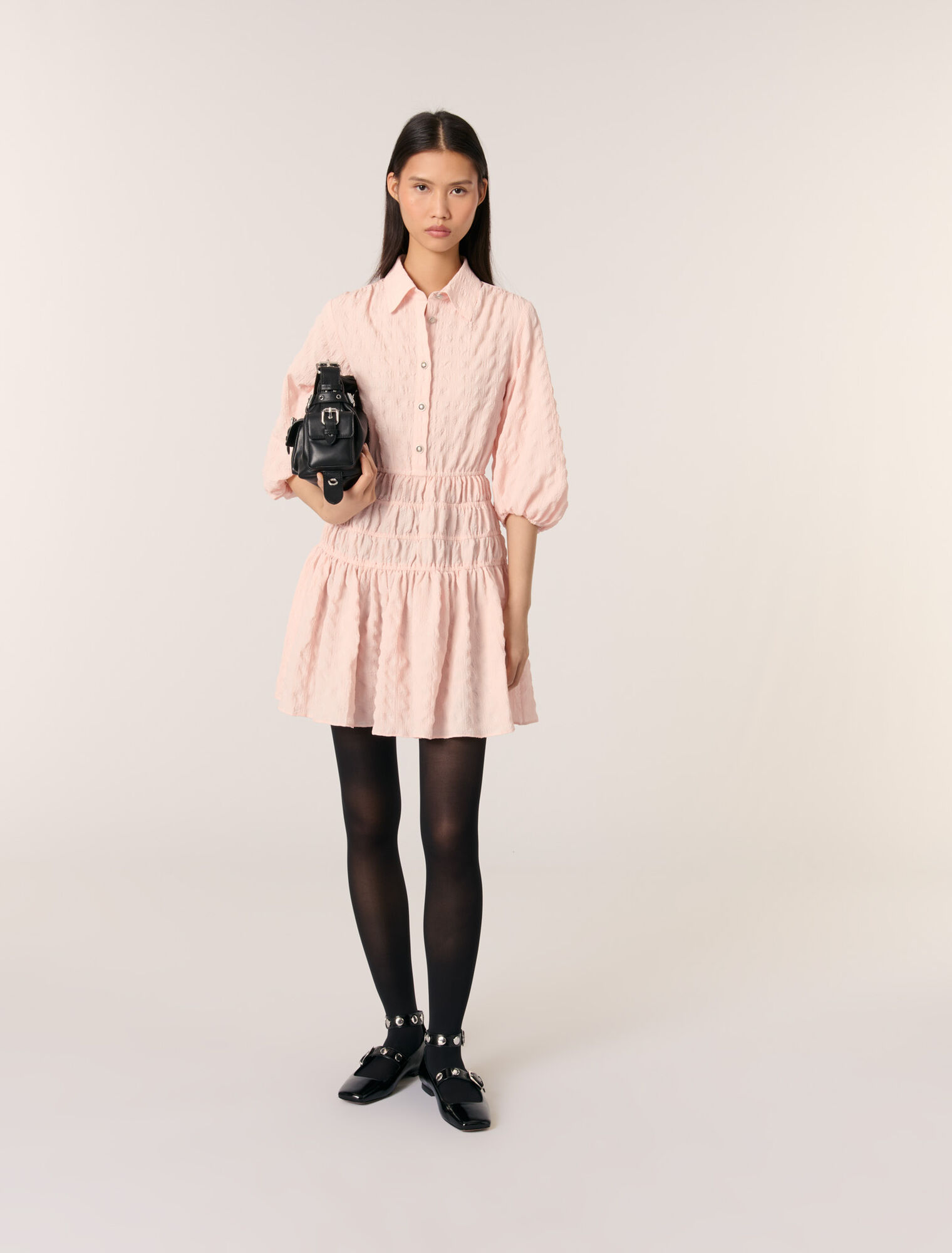 Short satin-effect pleated dress