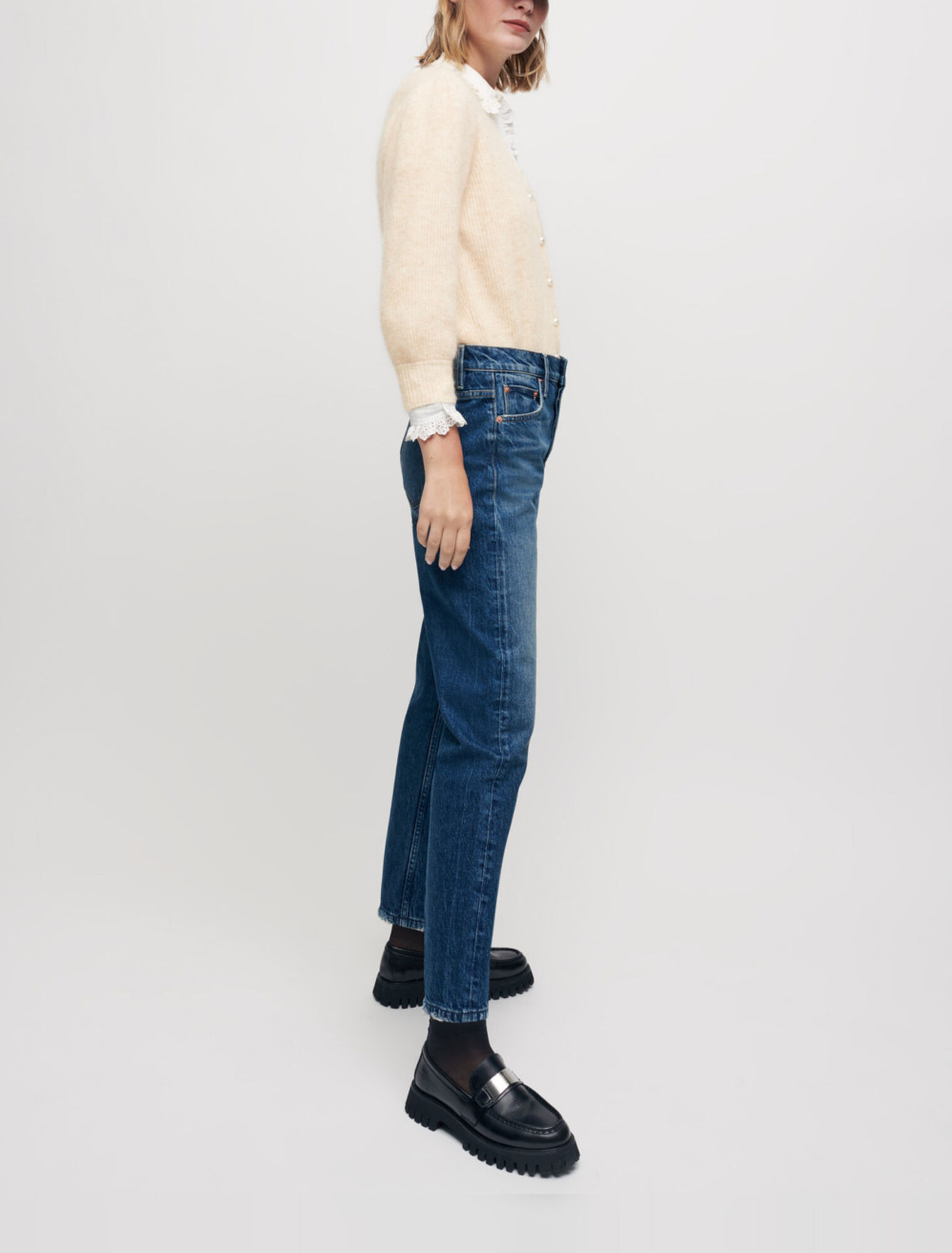 High-waisted straight-cut jeans