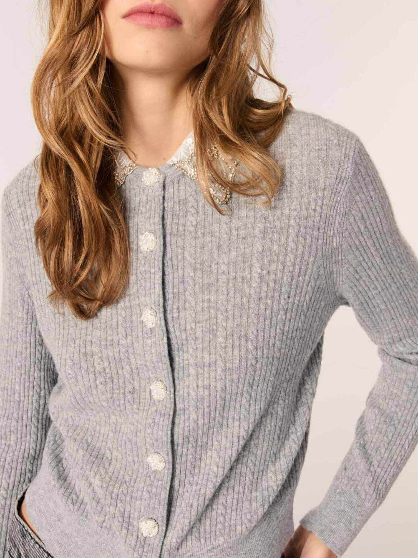 Cardigan with removable collar