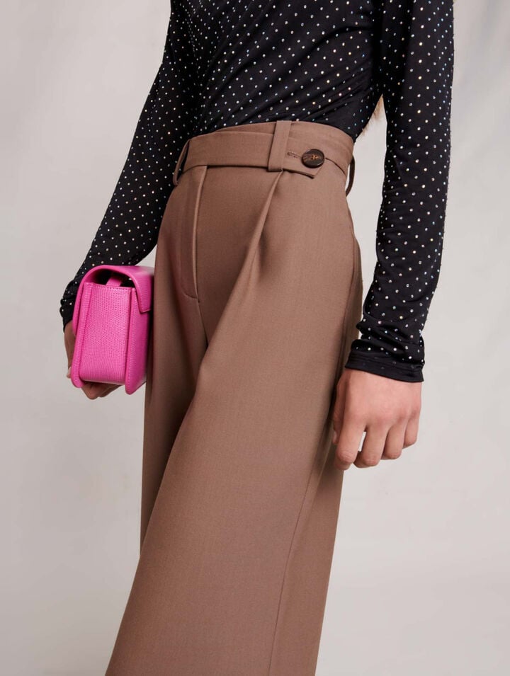 Wide-leg trousers