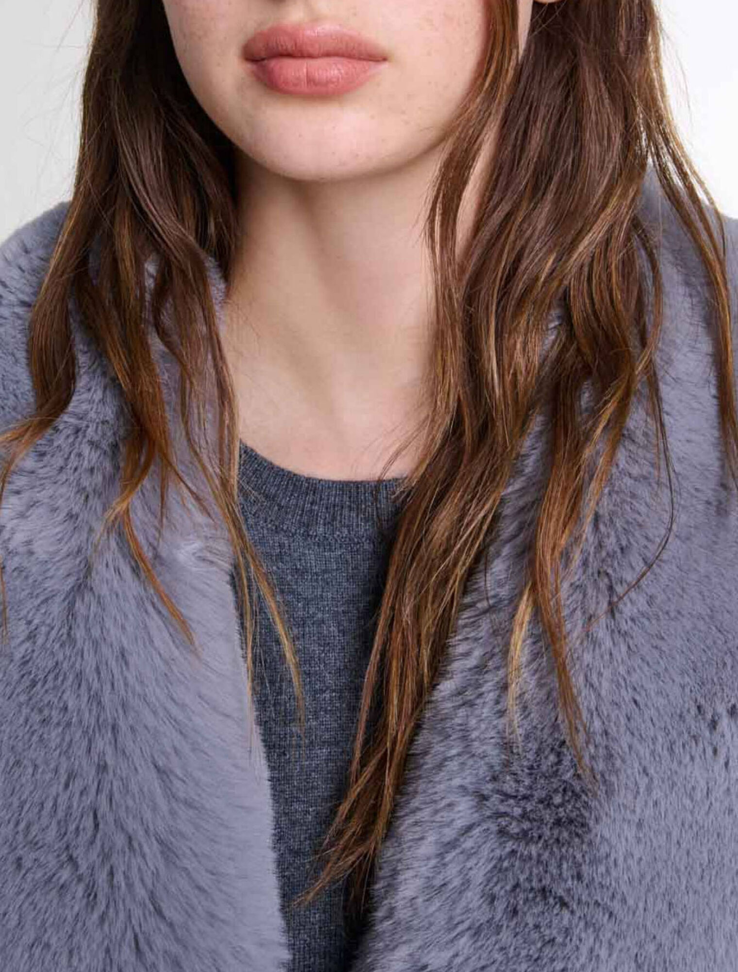 Long coat with faux fur collar