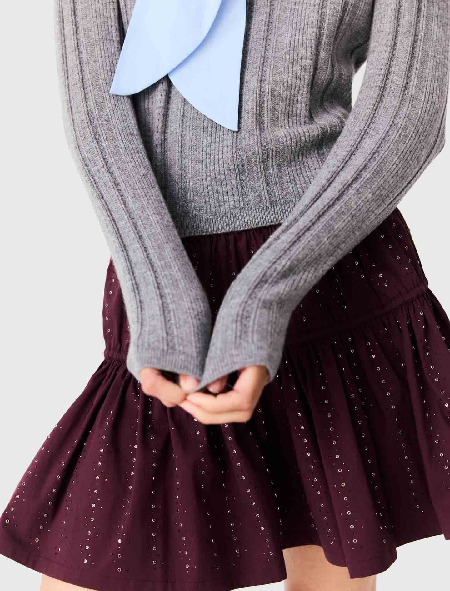 Removable Poplin Collar Sweater