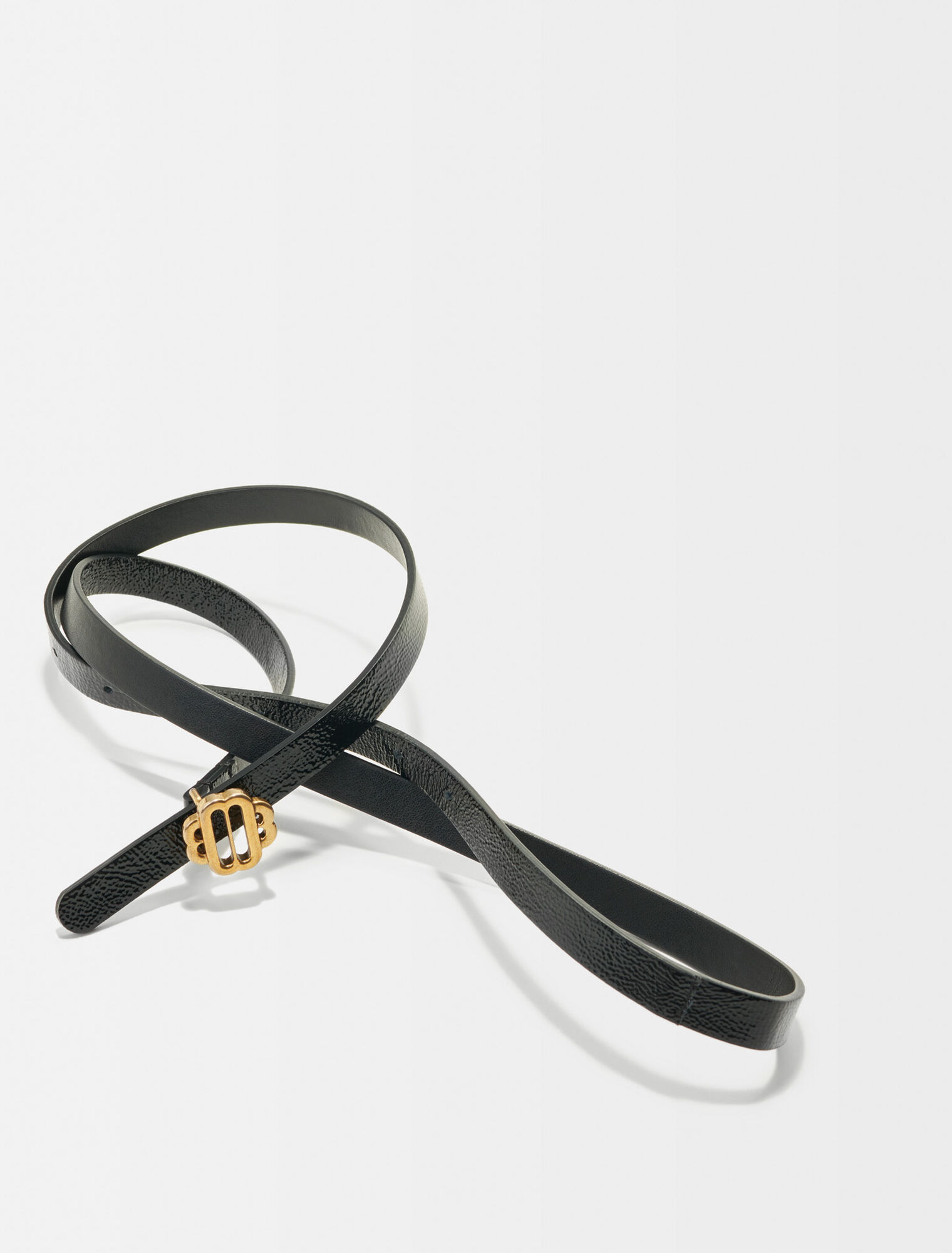 Narrow belt in black patent leather