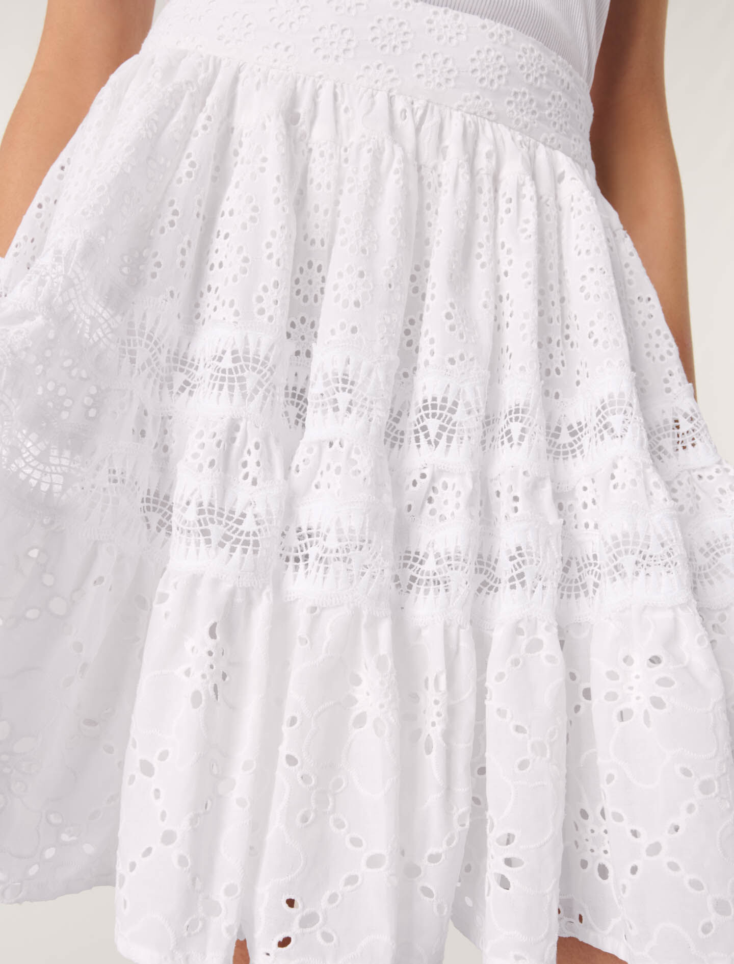 Short embroidered skirt White For Women | Maje
