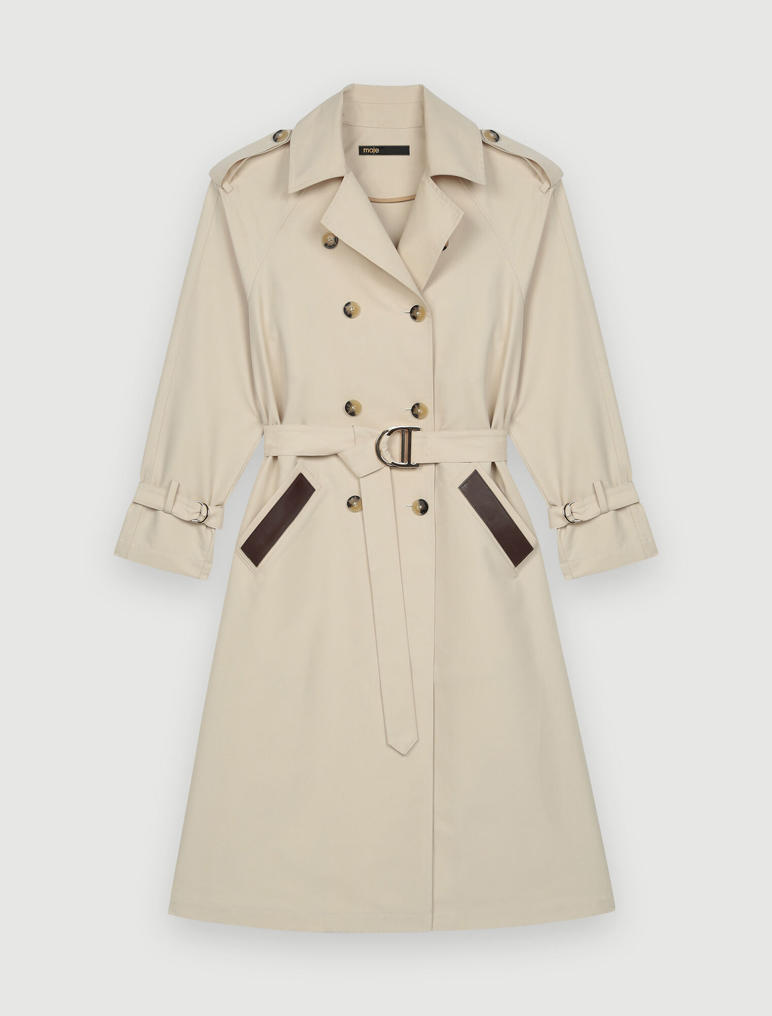 Trench coat with smocking at the back