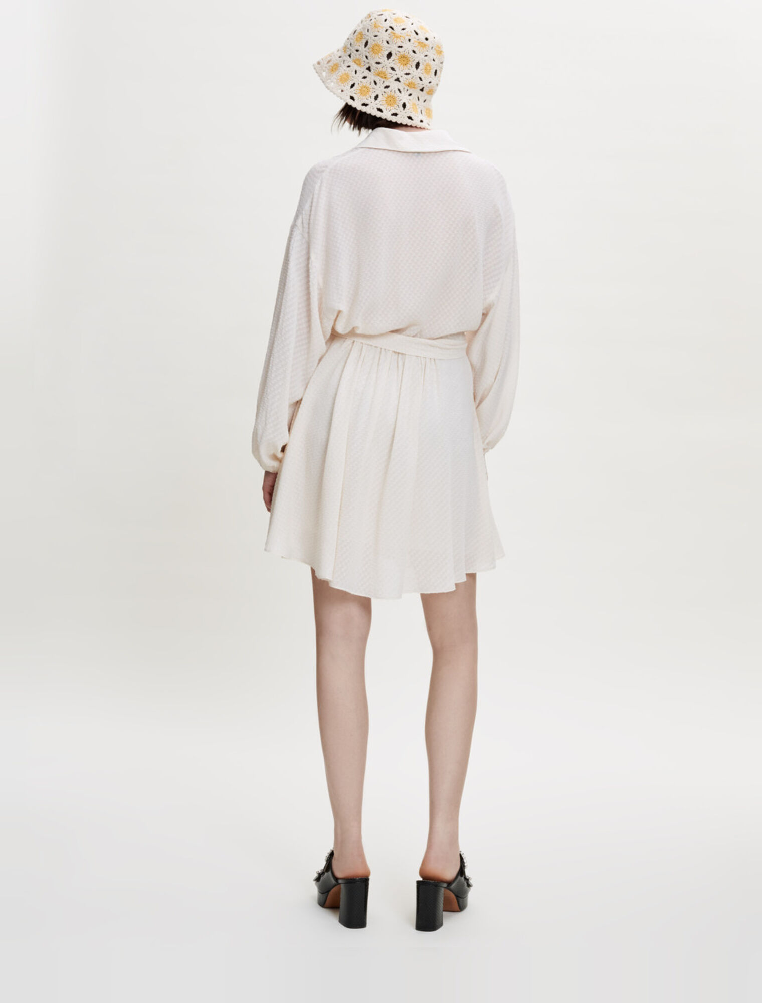 Loose-fitting shirt dress
