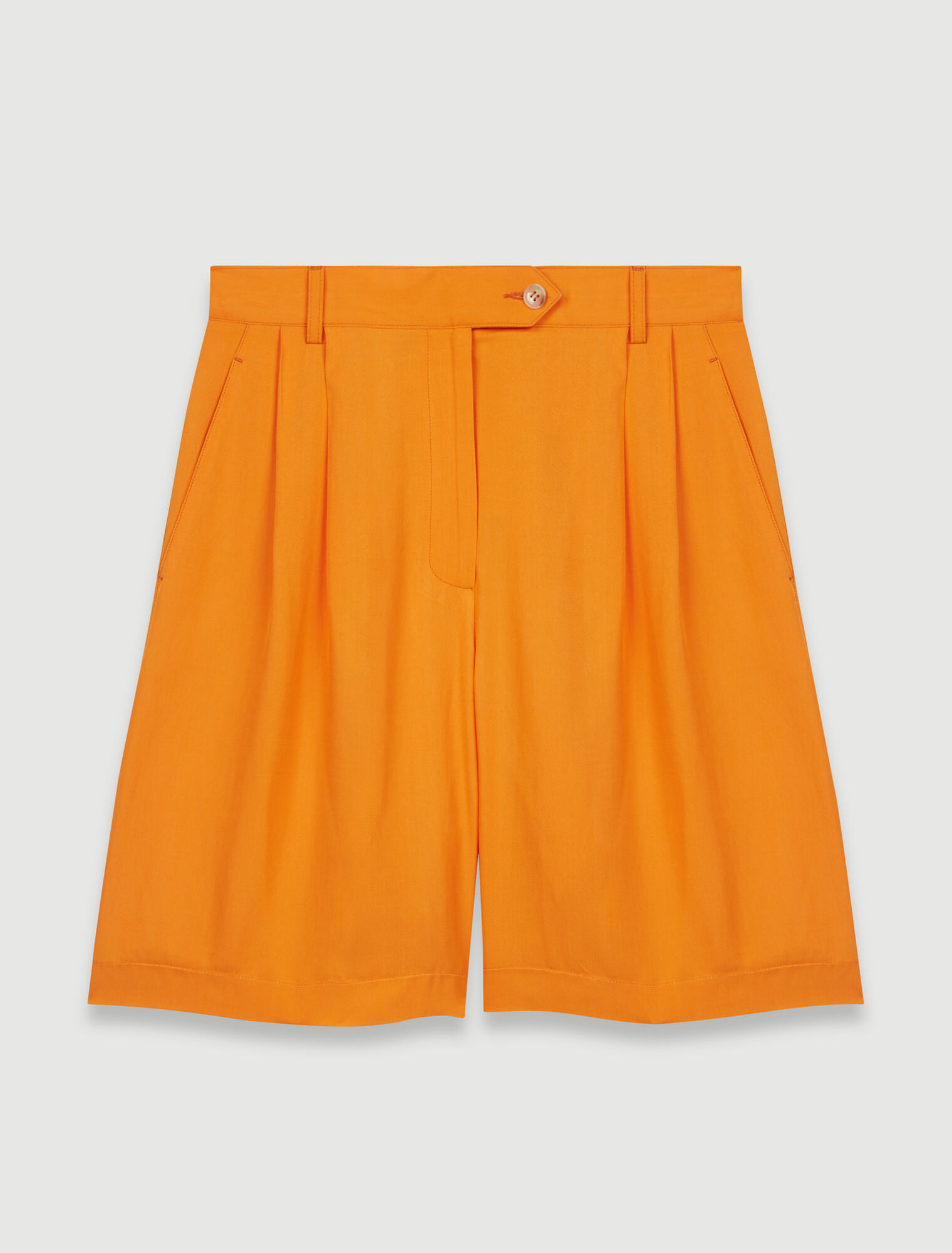 Flared satin shorts