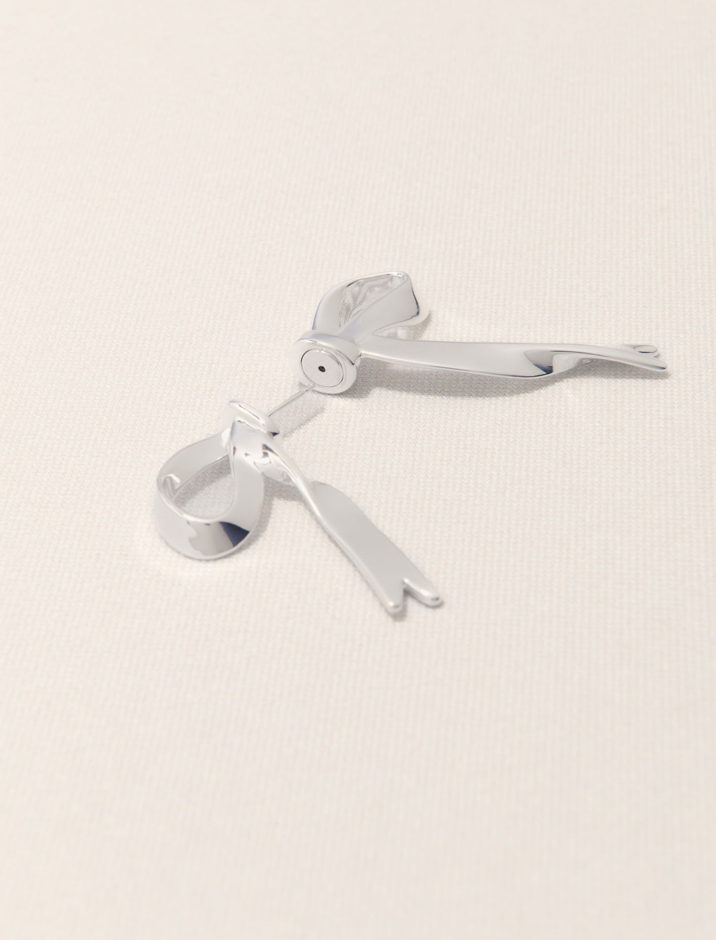 Silver bow earring Black / Gray For Women | Maje Silver bow earring Black / Gray For Women | Maje