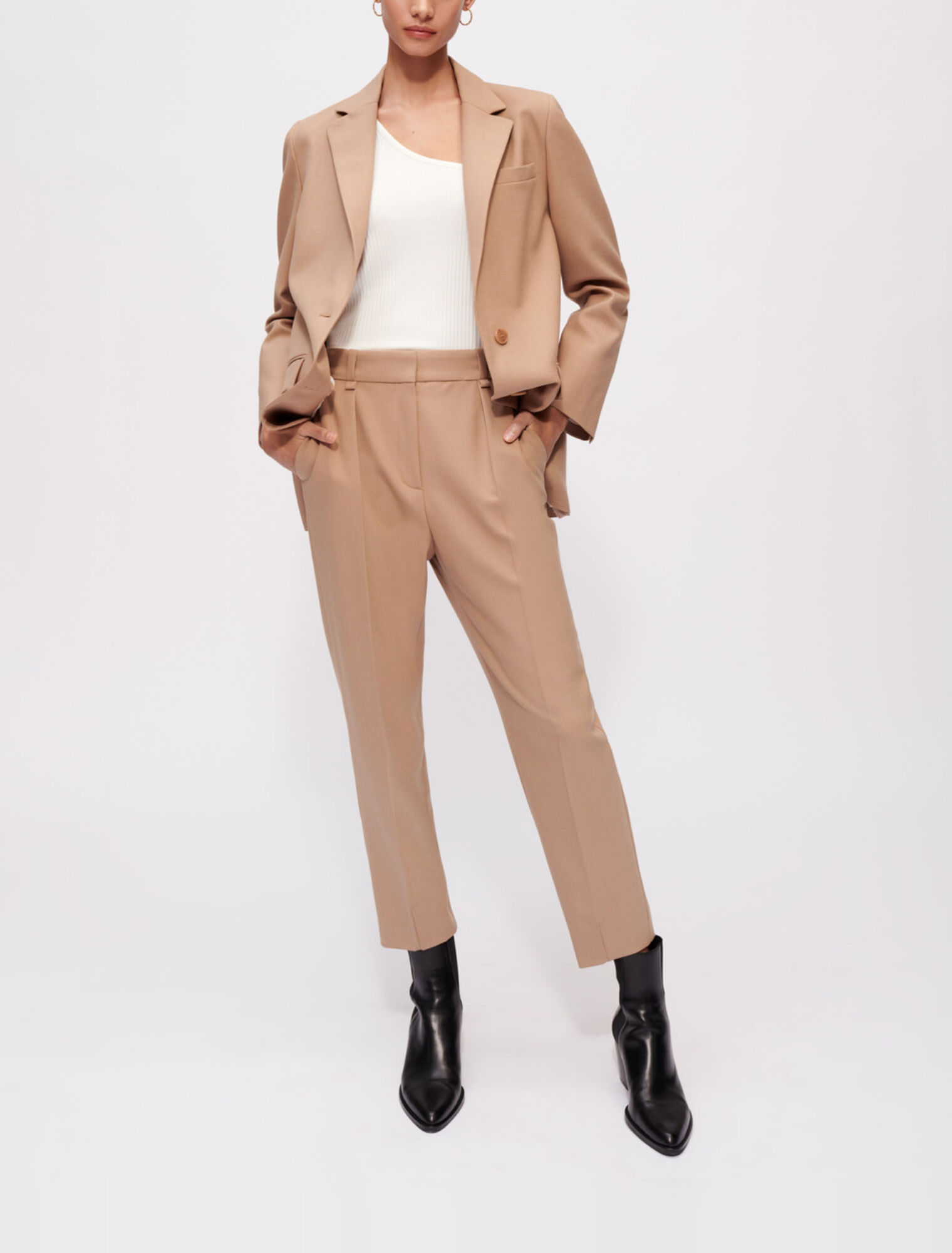 Pleated tailored pants
