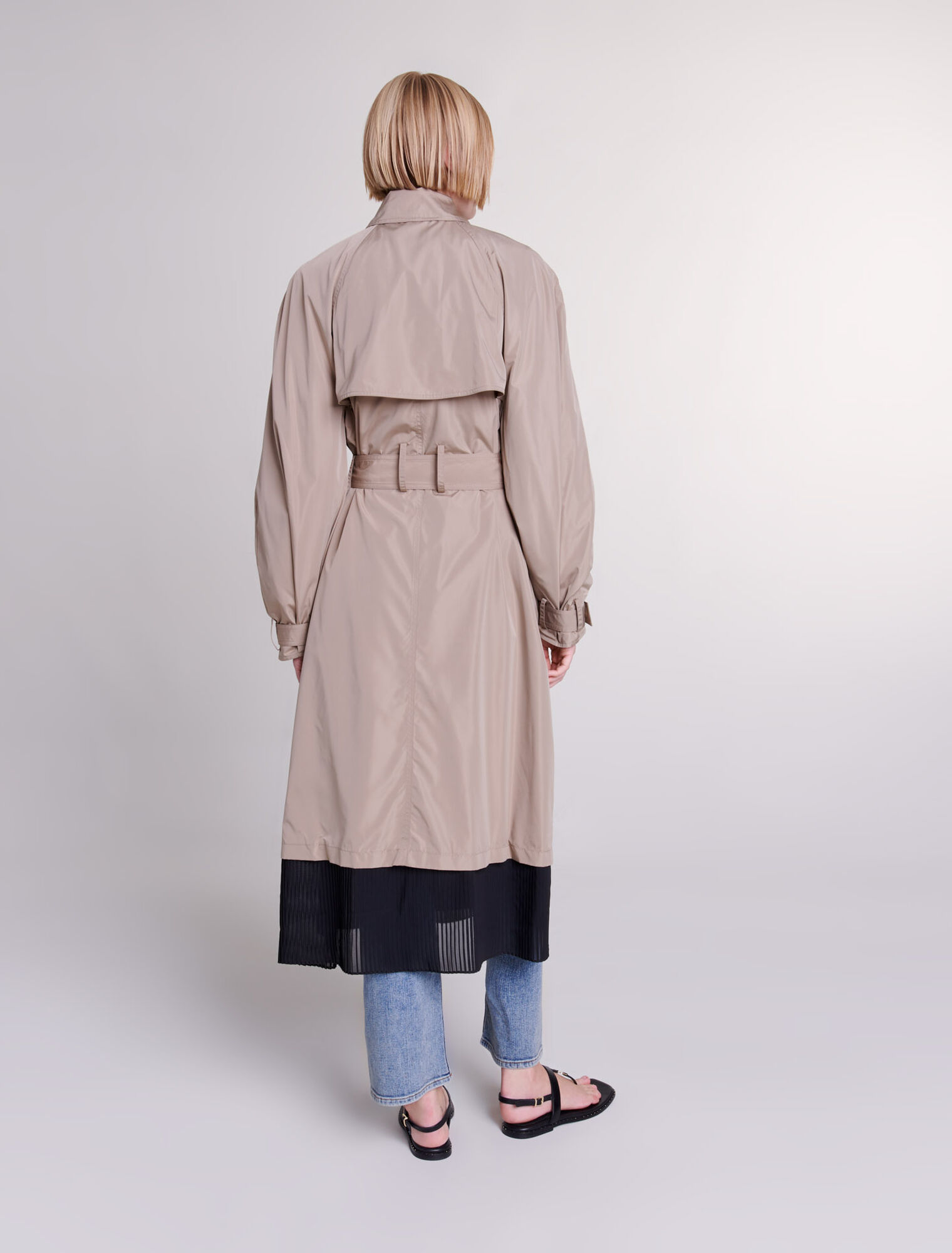 Contrast trench coat