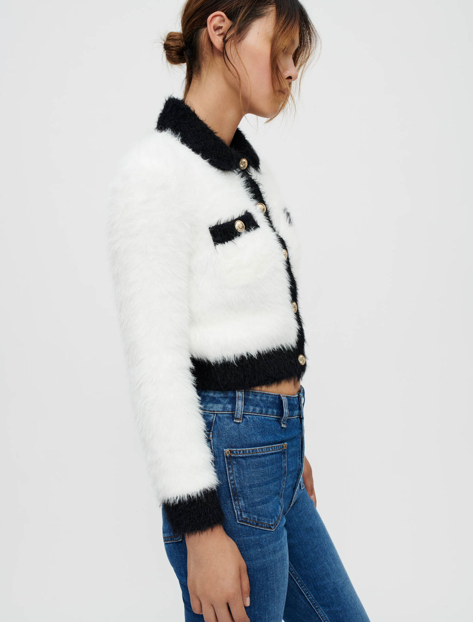 Contrasting fluffy knit cardigan