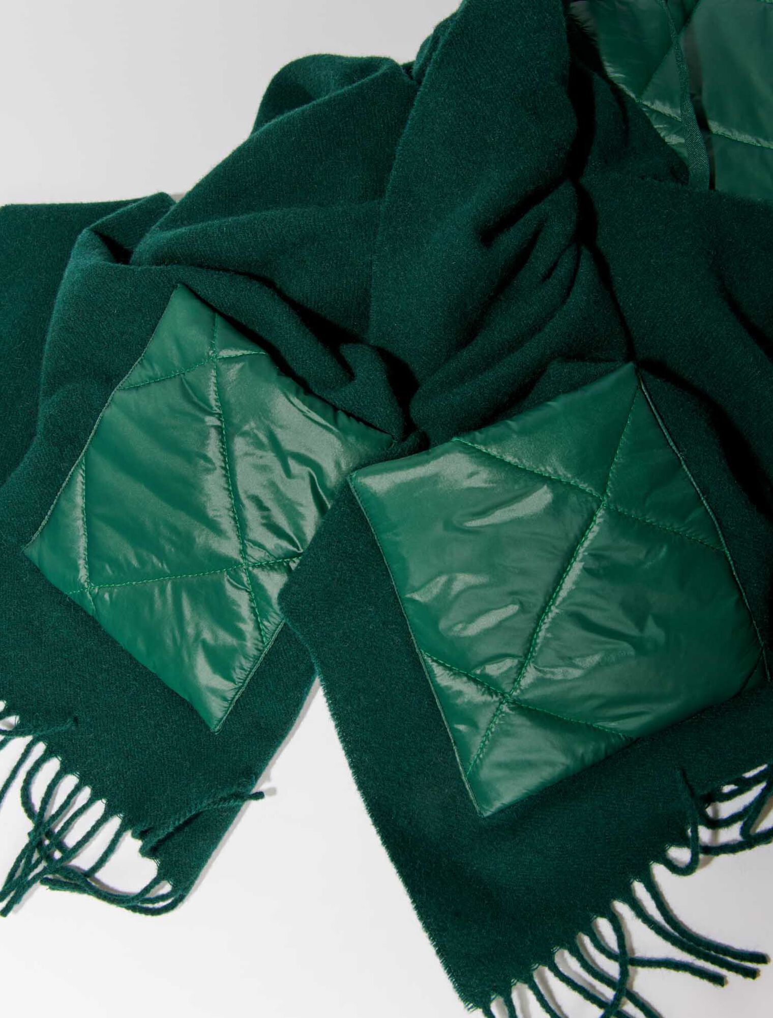 Hooded poncho