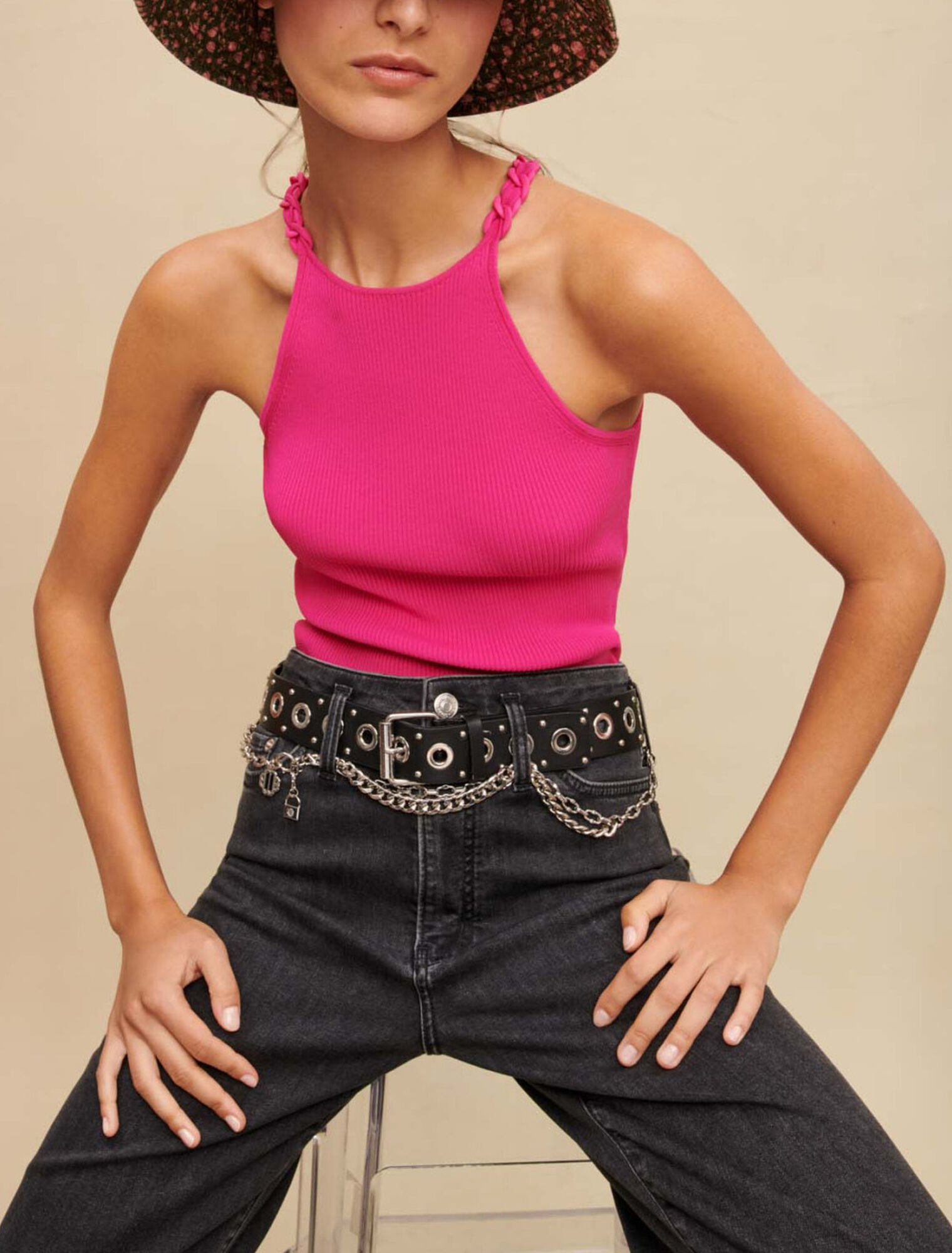 Link strap top
