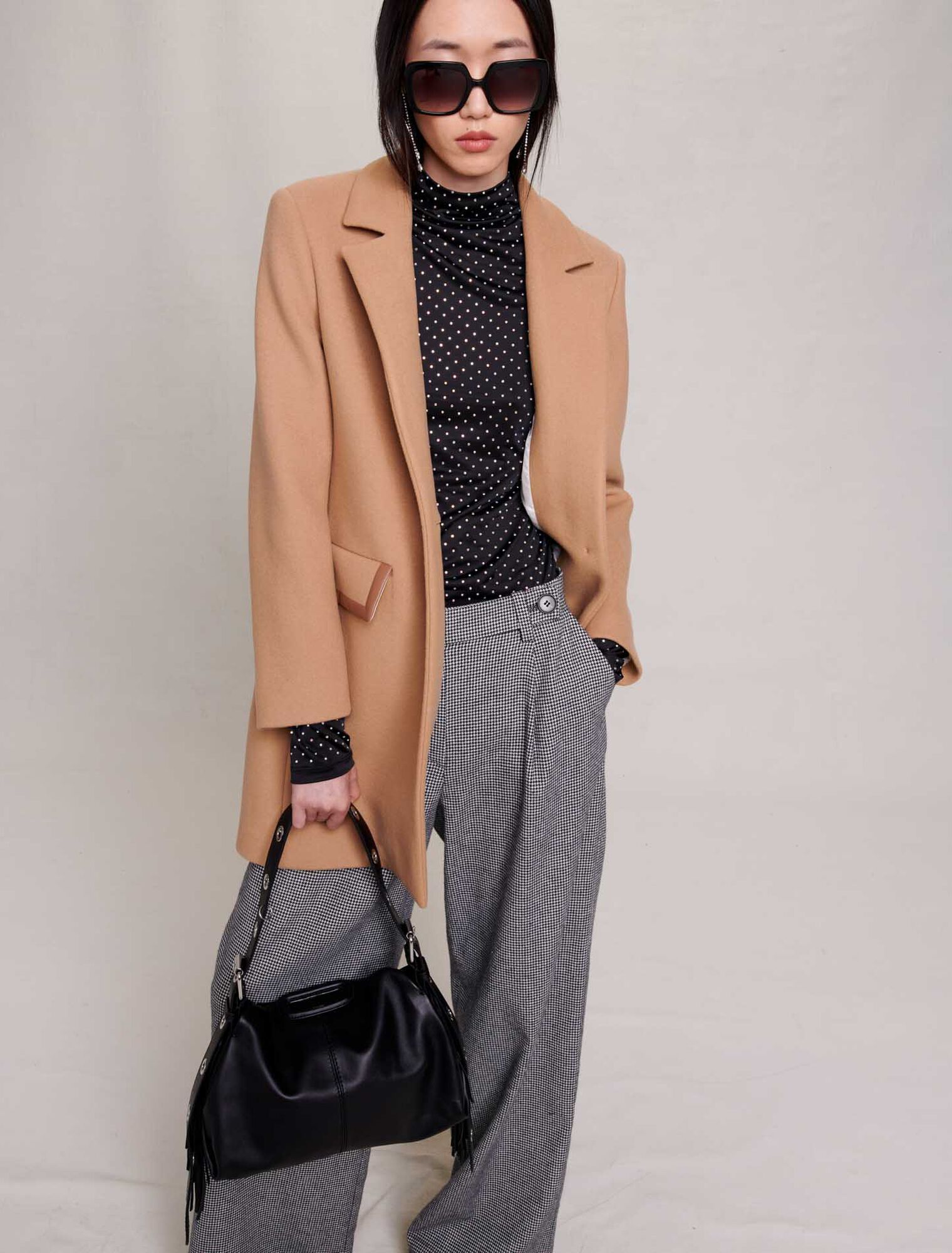 Structured mid-length coat