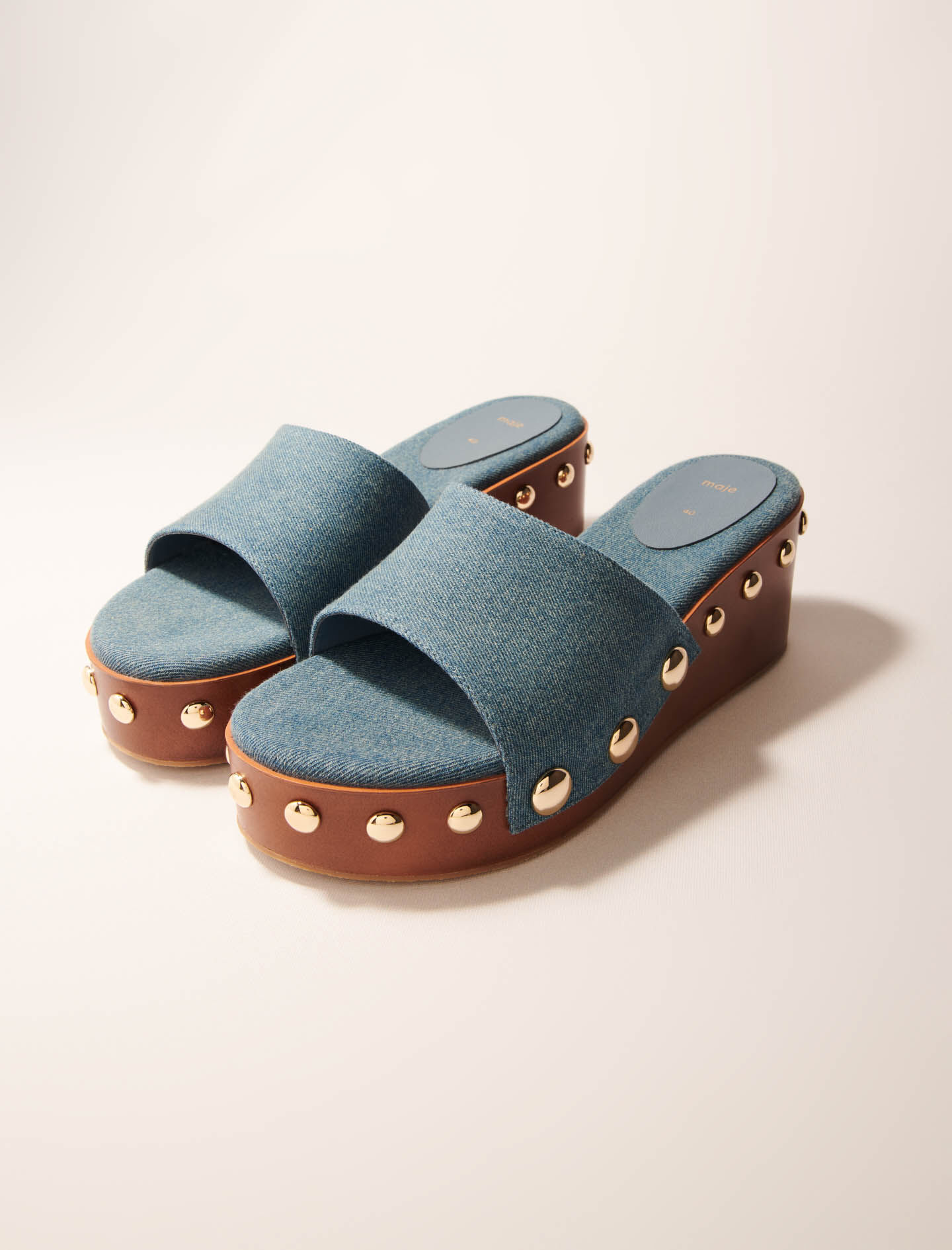 MAJE [マージ] Denim Studded Wedge Mules Maje_MFACH00778-D018_F_1.jpg