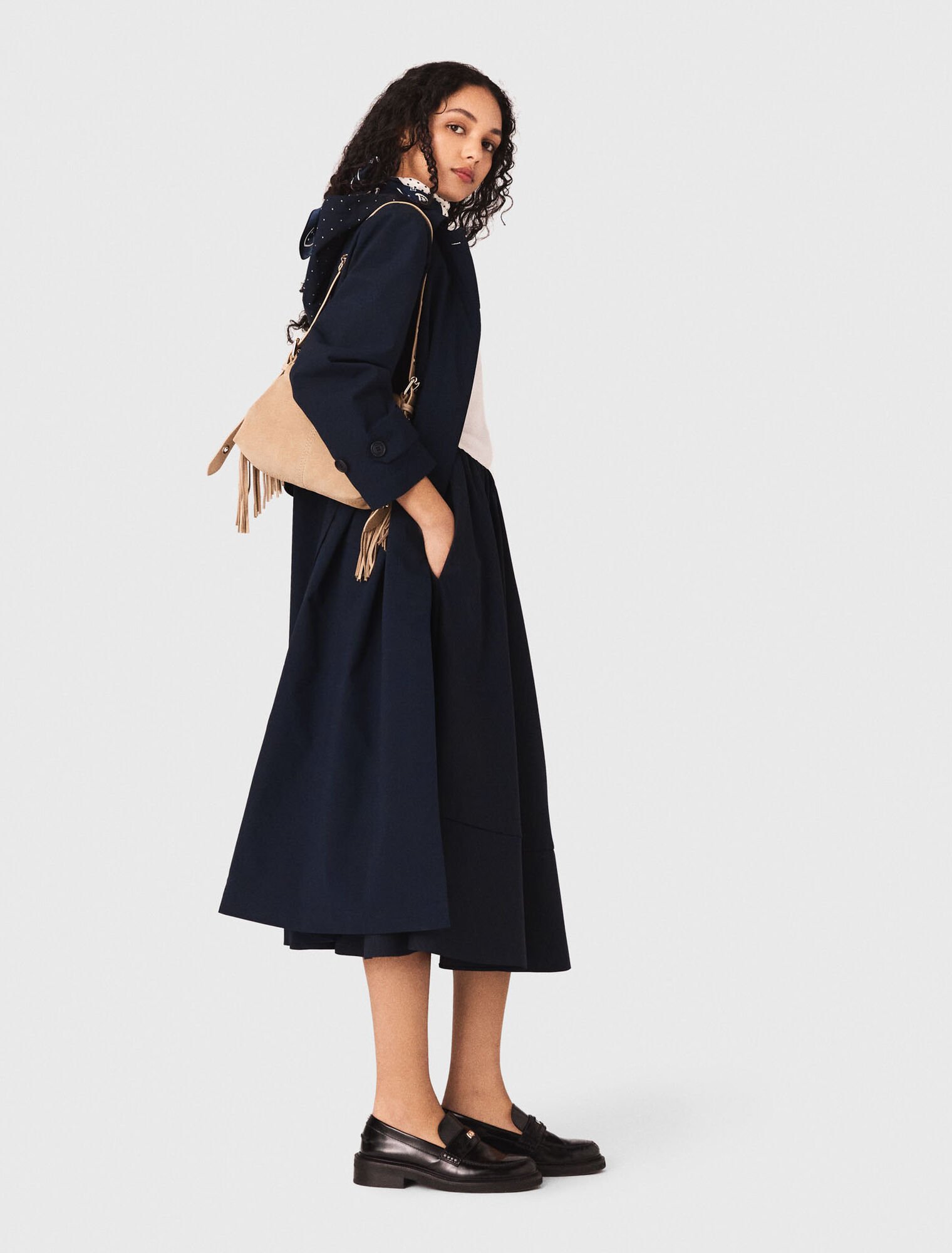 Removable rhinestone-hood trench